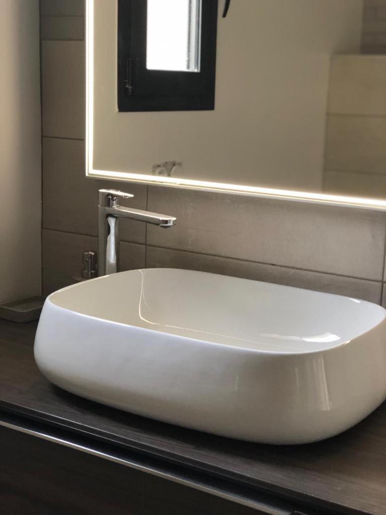 Suite with Pool View photo 3