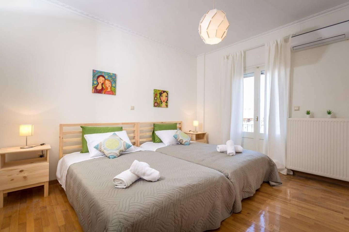 Two-Bedroom House photo 3
