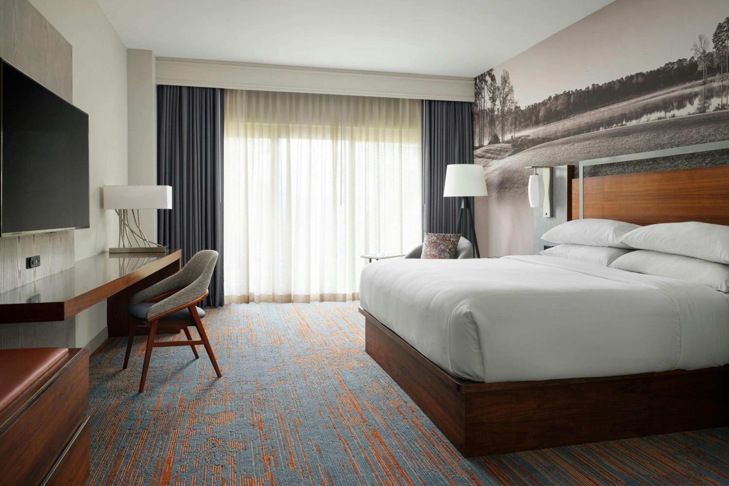 King Room - Hearing Accessible