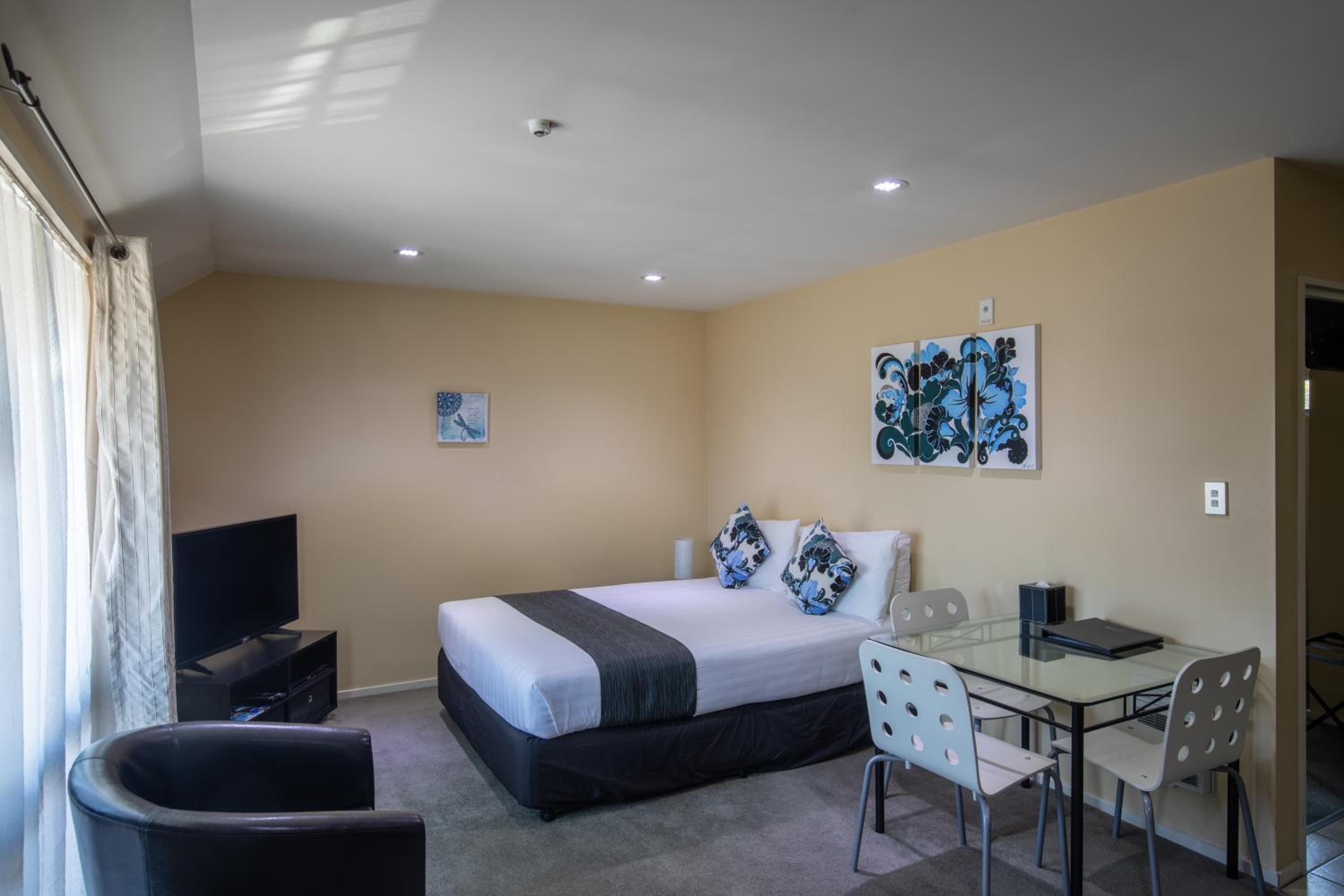 One-Bedroom Apartment with Spa Bath