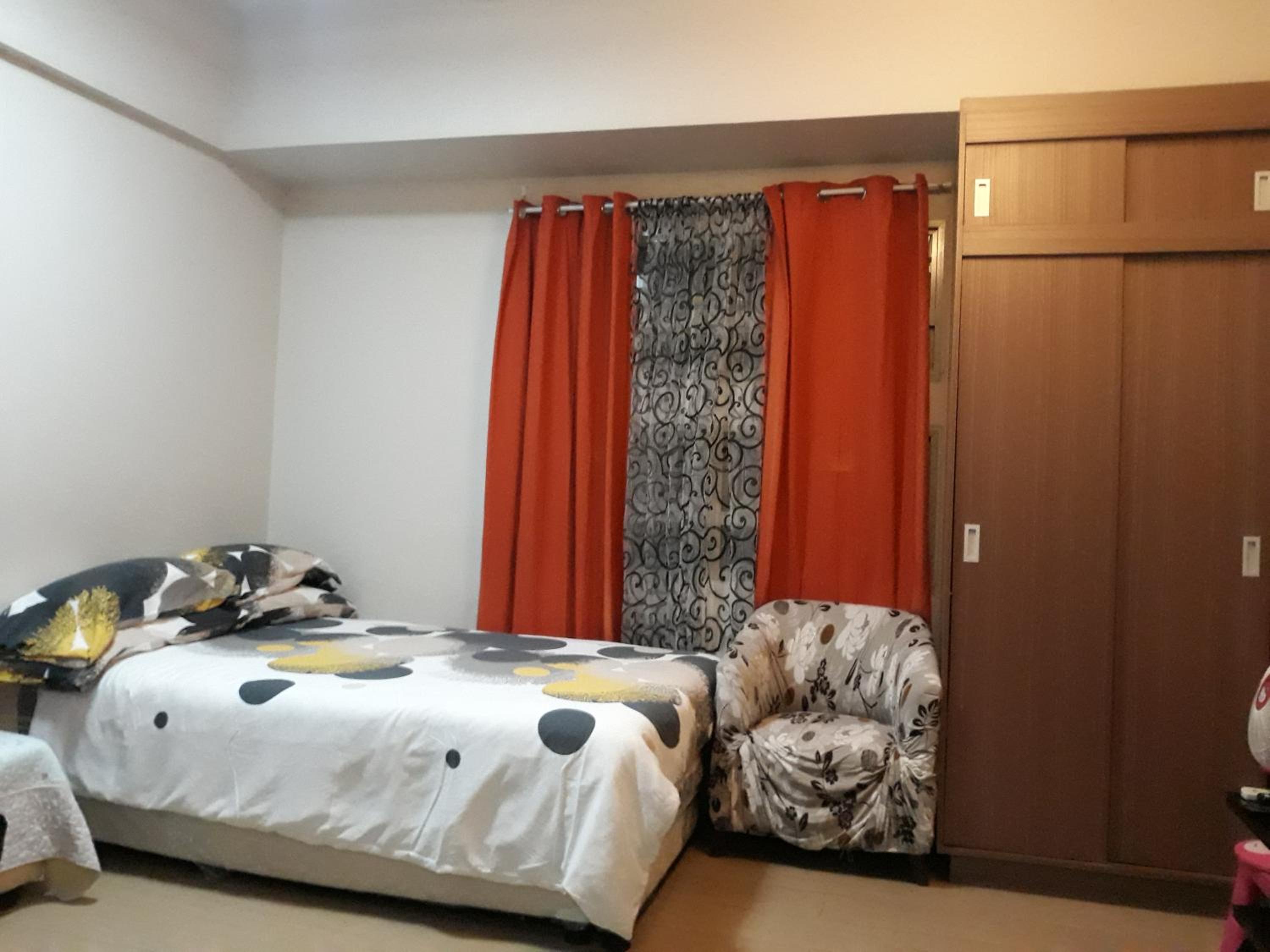 Studio Apartment - Photo 12