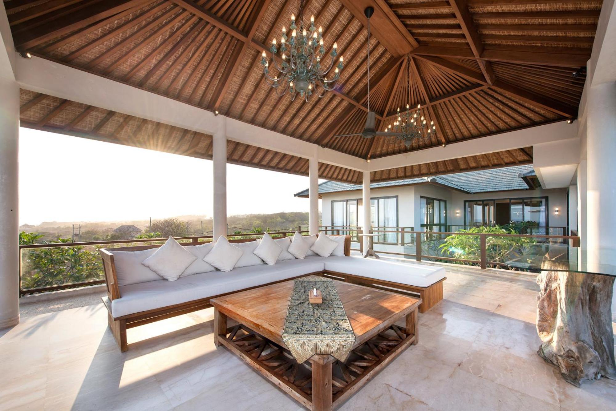 Villa with Private Pool photo 3