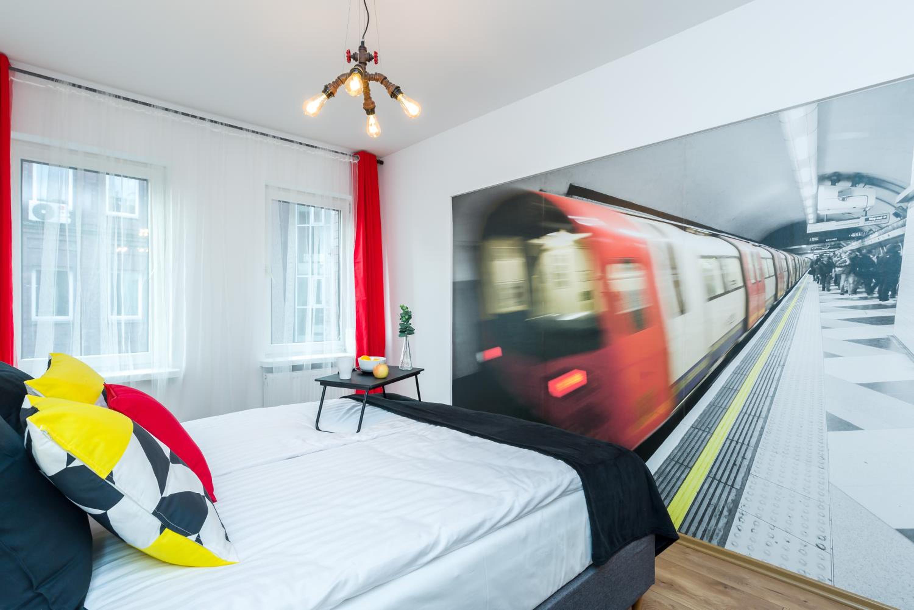Studio Apartment - Photo 4