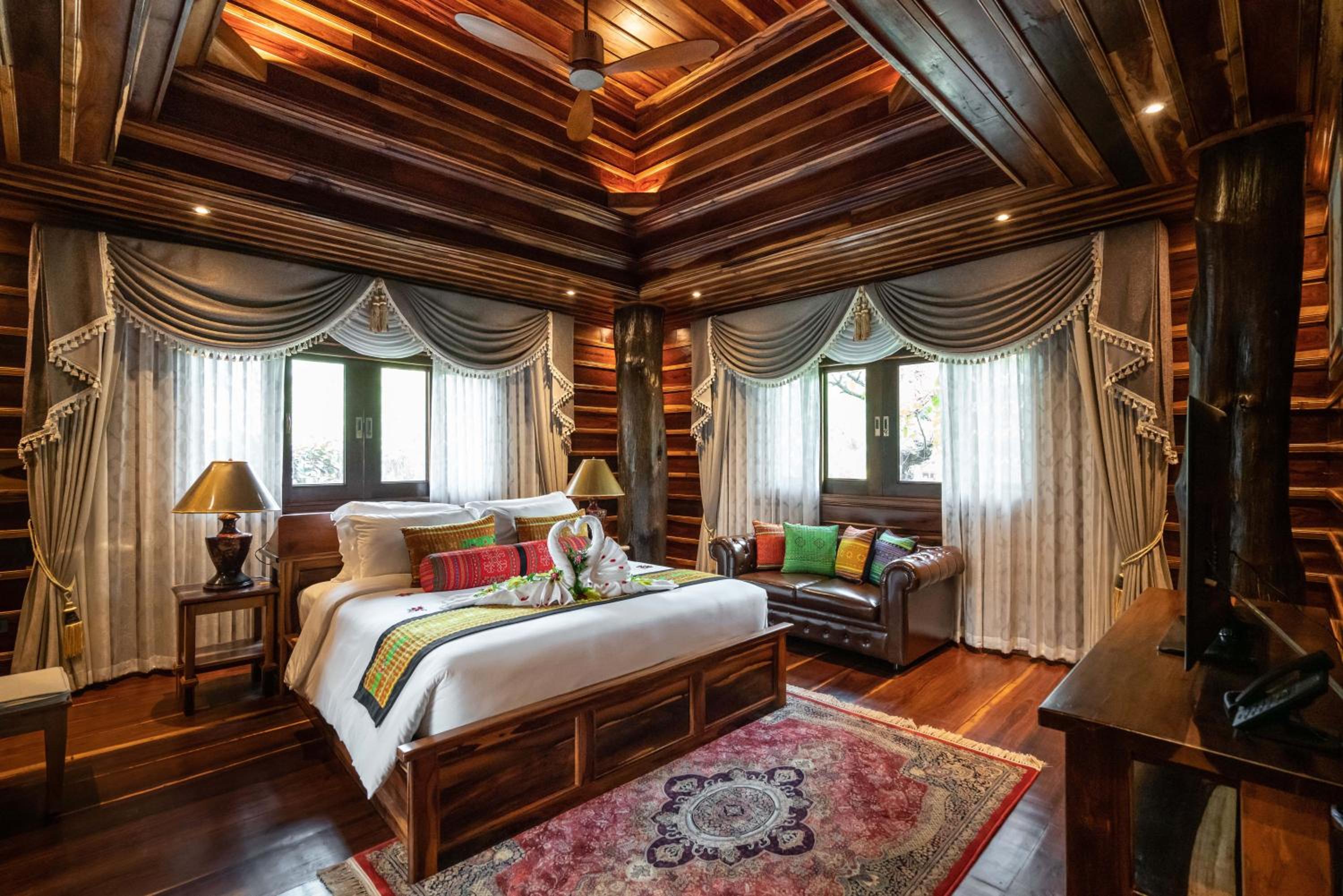 Three-Bedroom Villa photo 3