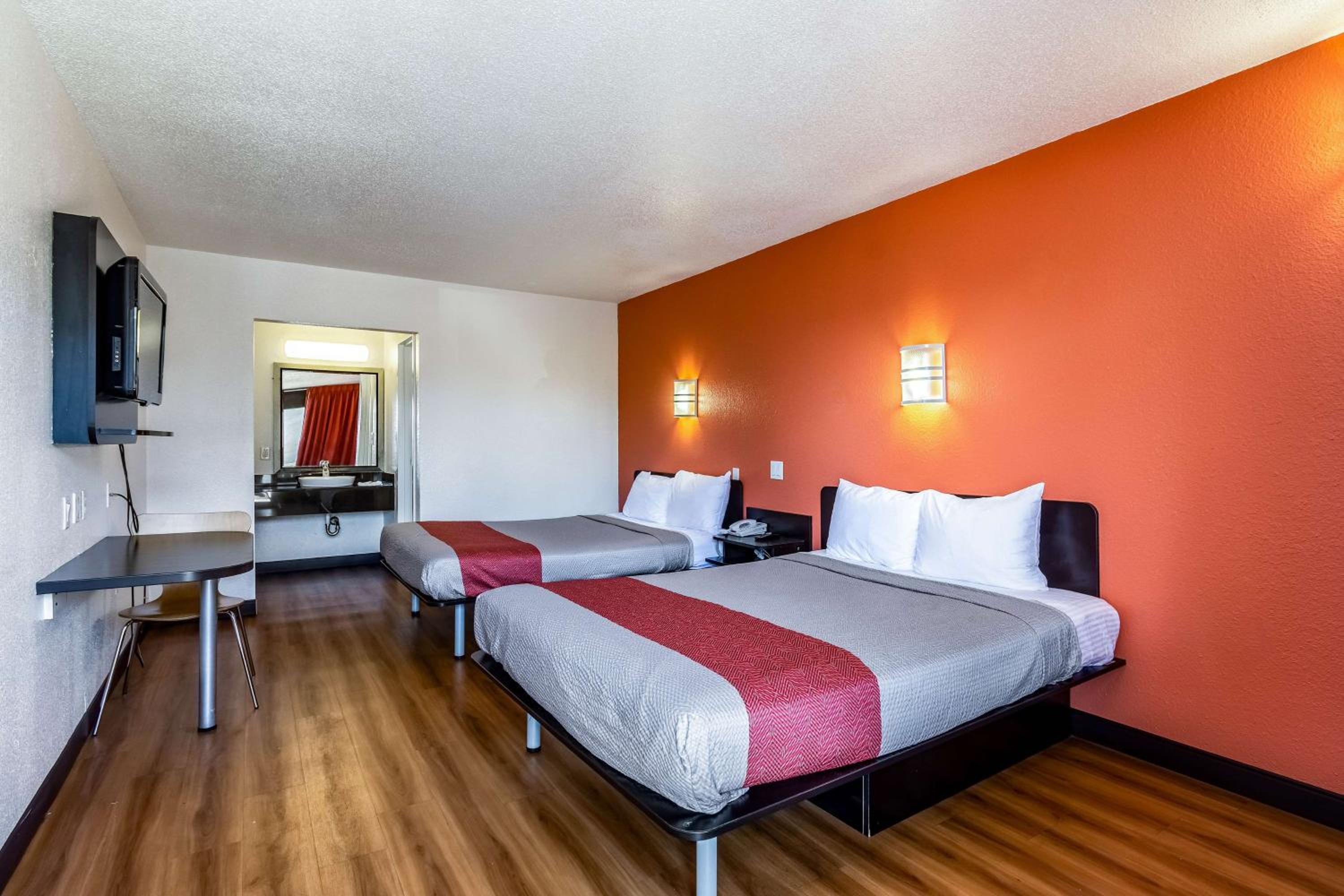Deluxe Queen Room with Two Queen Beds - Non-Smoking photo 1