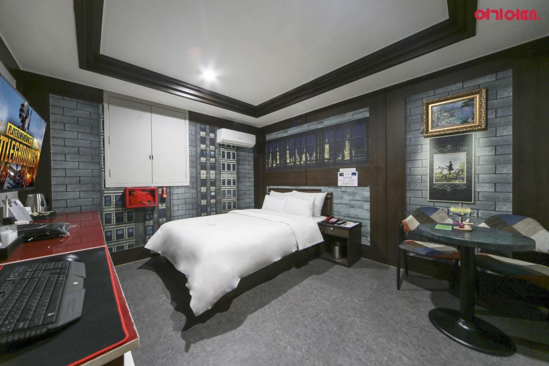 Large Double Room photo 3
