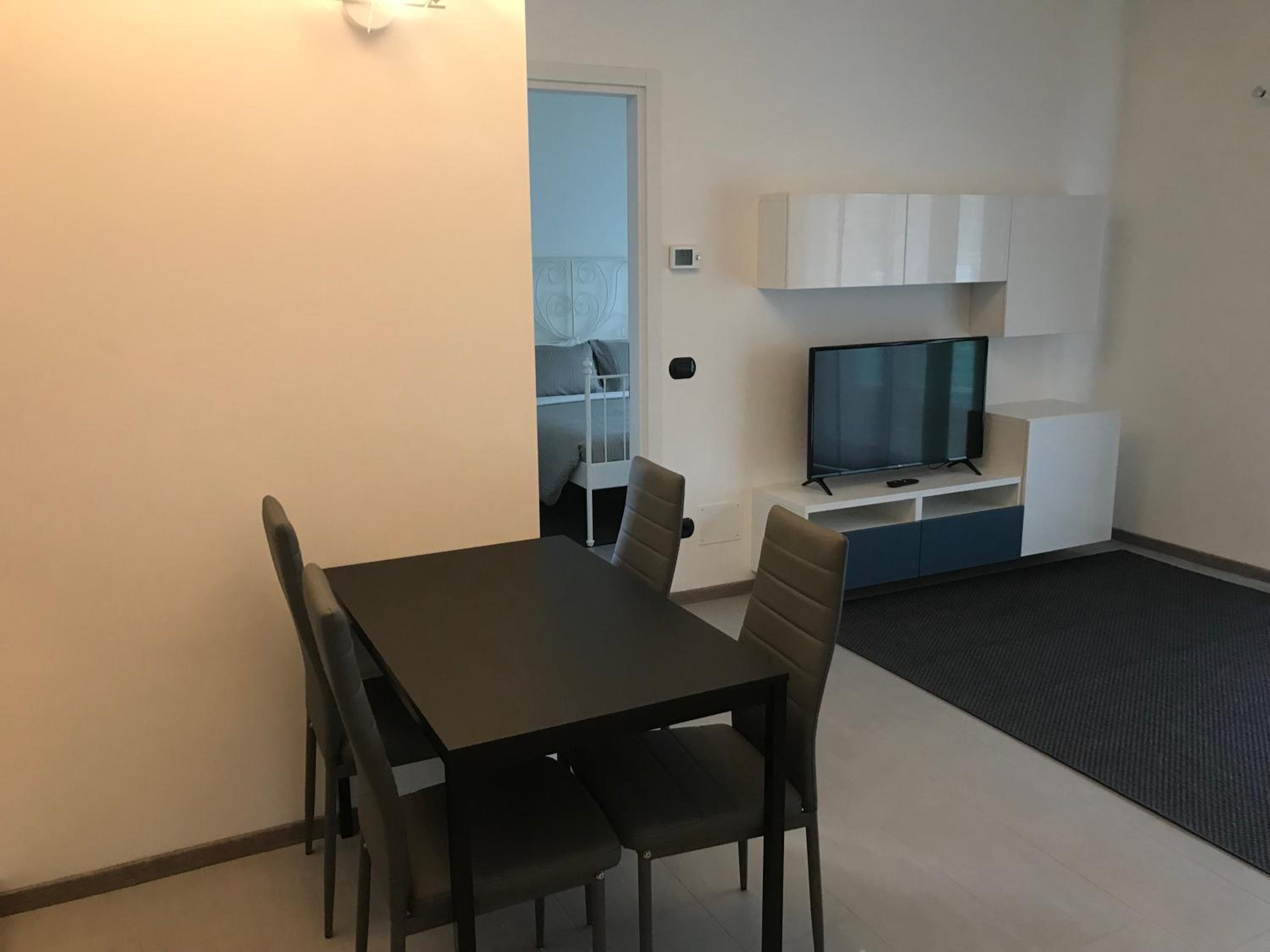 Apartment with Pool View  - Photo 16