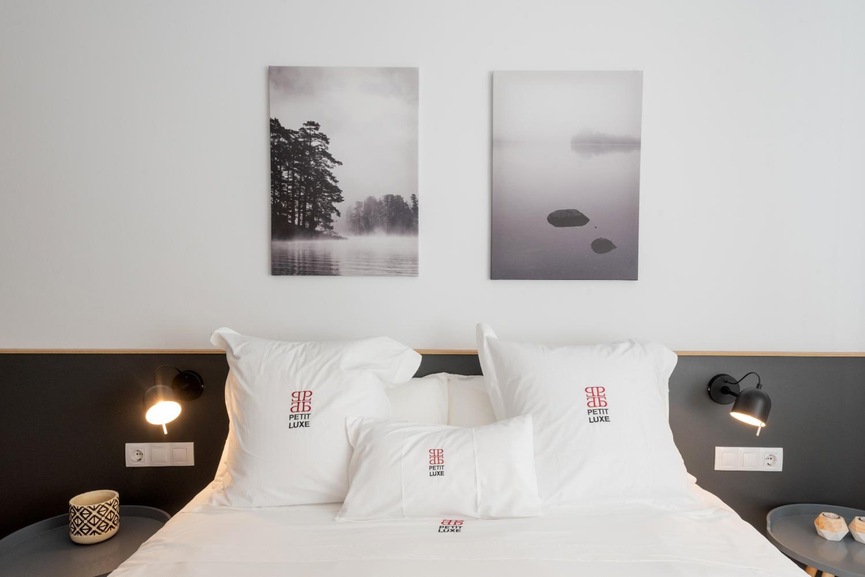Three-Bedroom Apartment - Photo 7