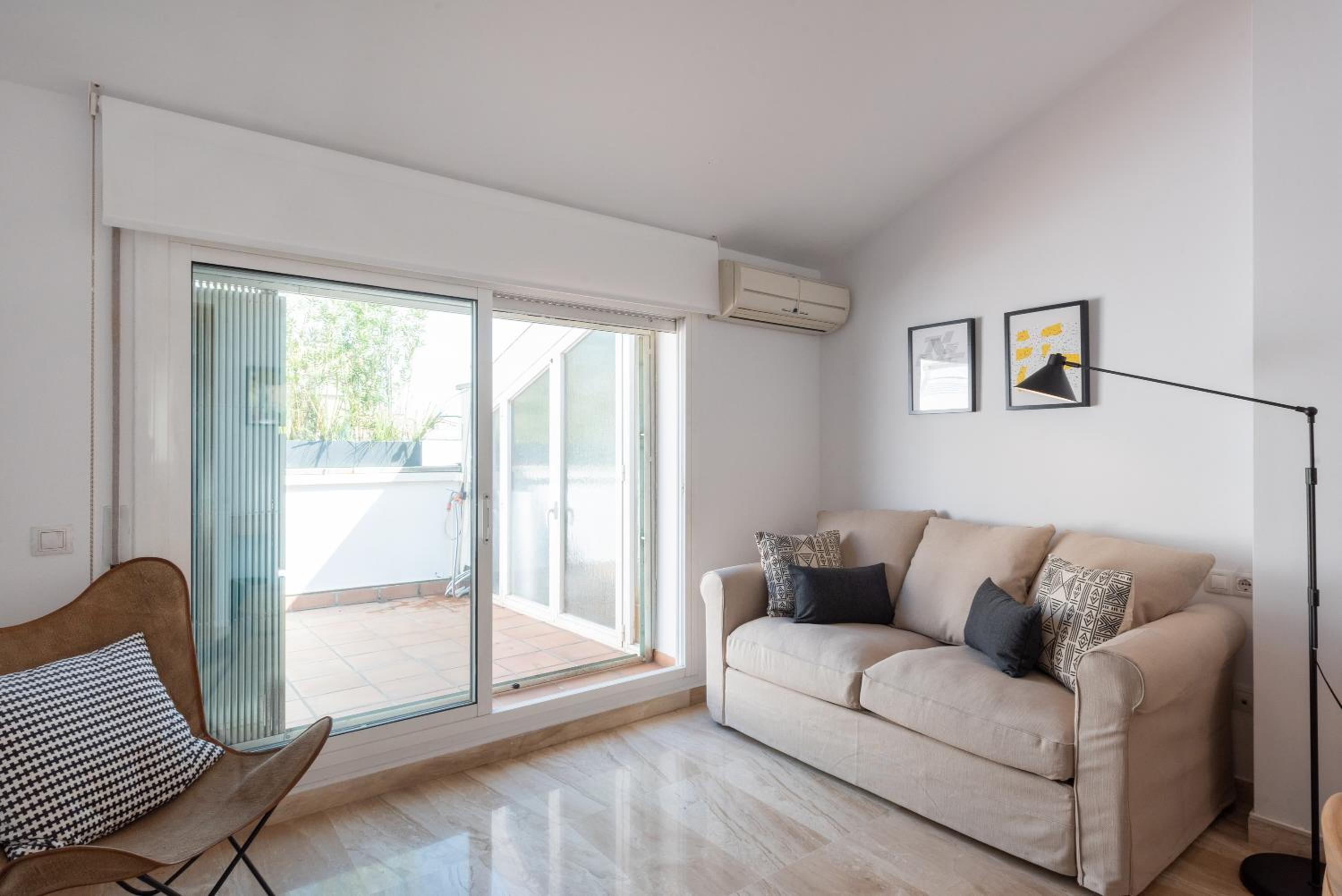 Three-Bedroom Apartment - Photo 21