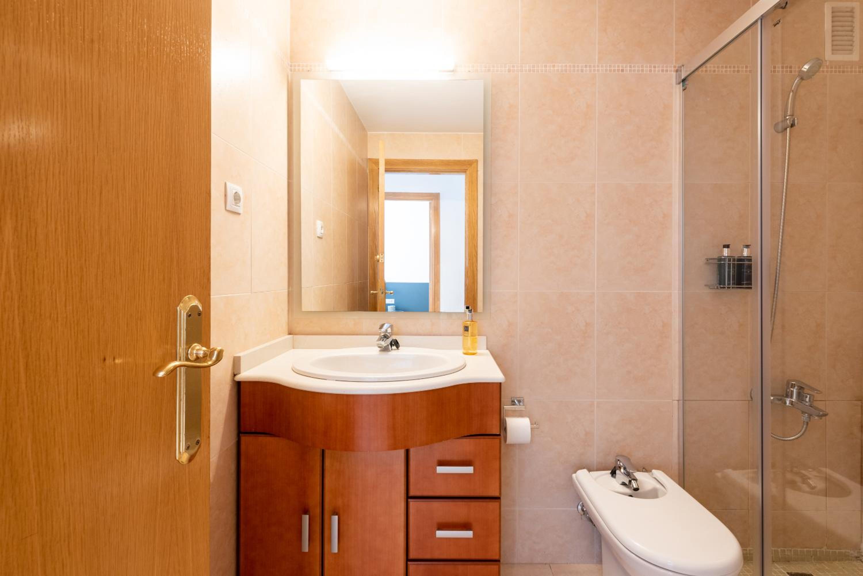 Three-Bedroom Apartment - Photo 39