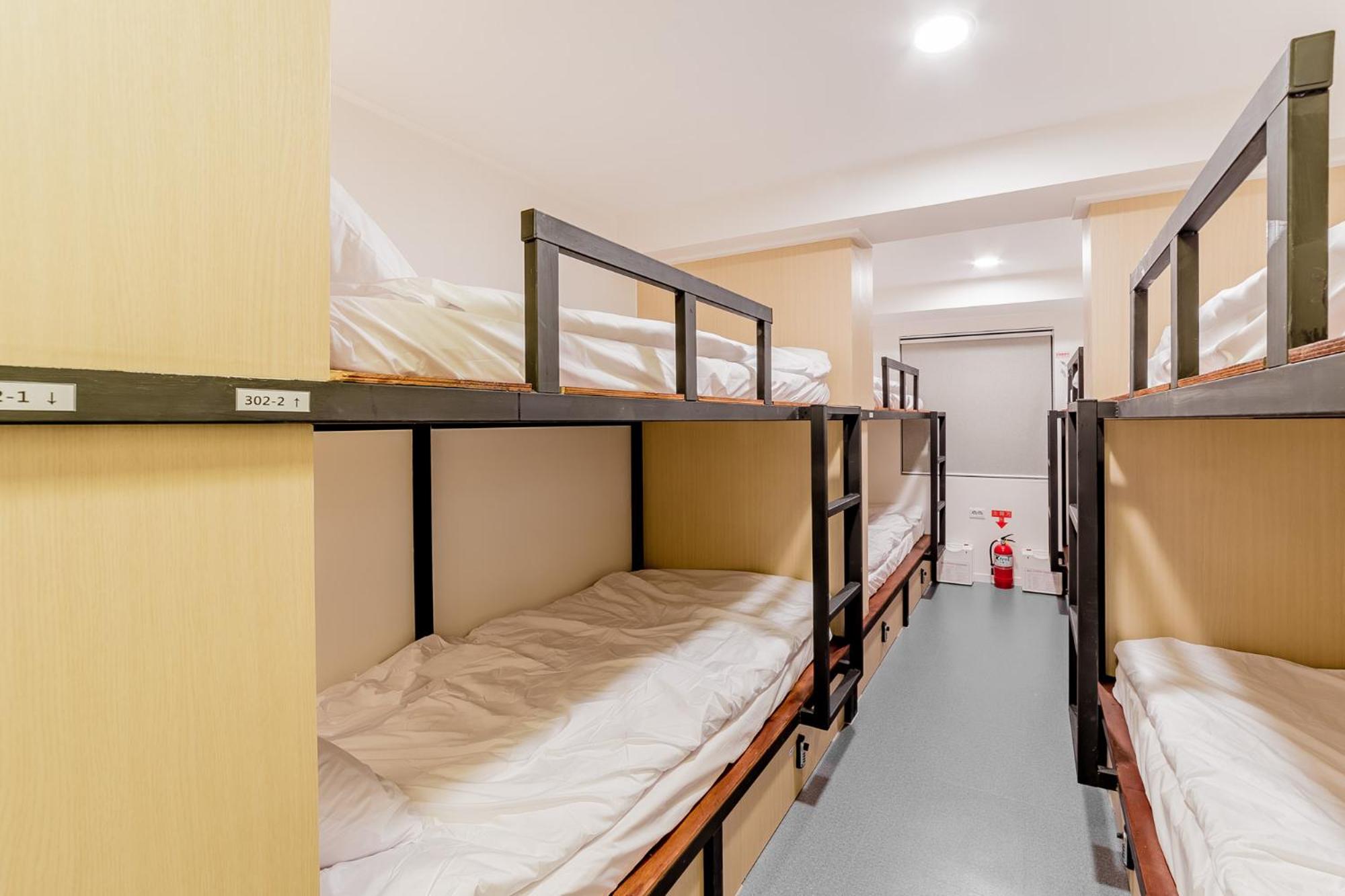 Bunk Bed in 8-Bed Female Dormitory Room