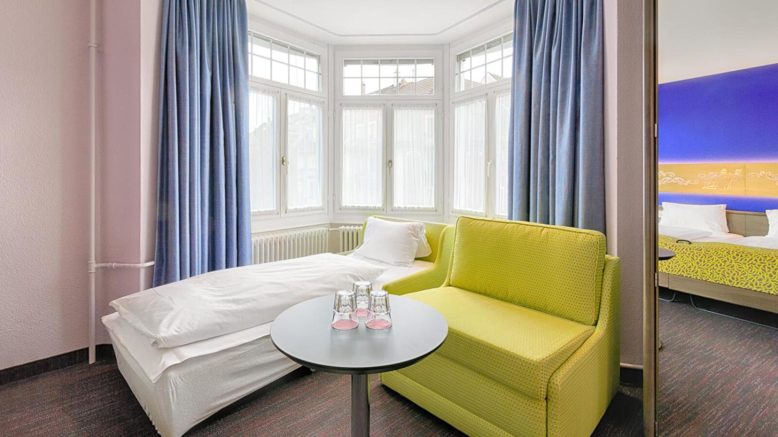 Standard Triple Room photo 3