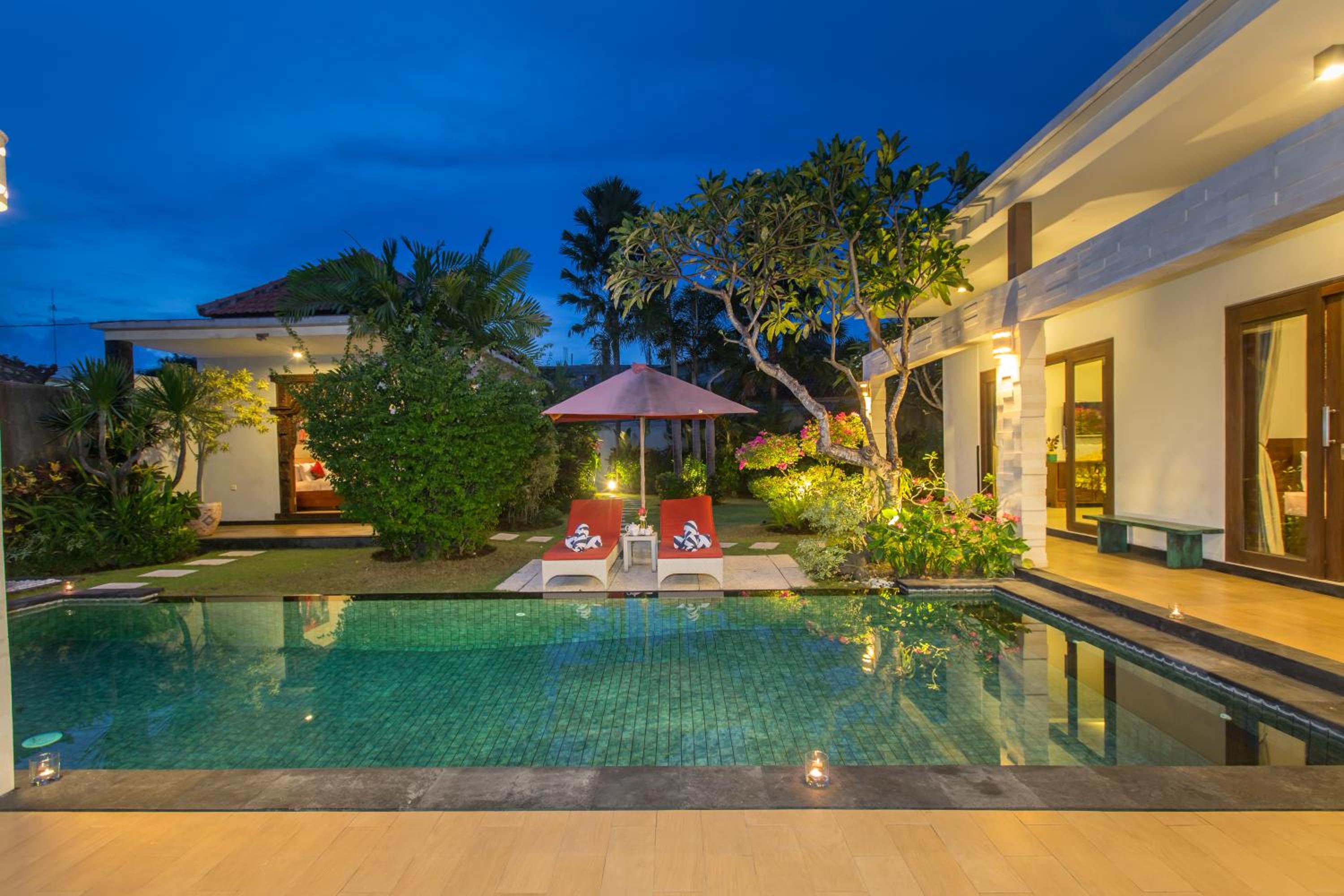 Three-Bedroom Villa - Photo 42