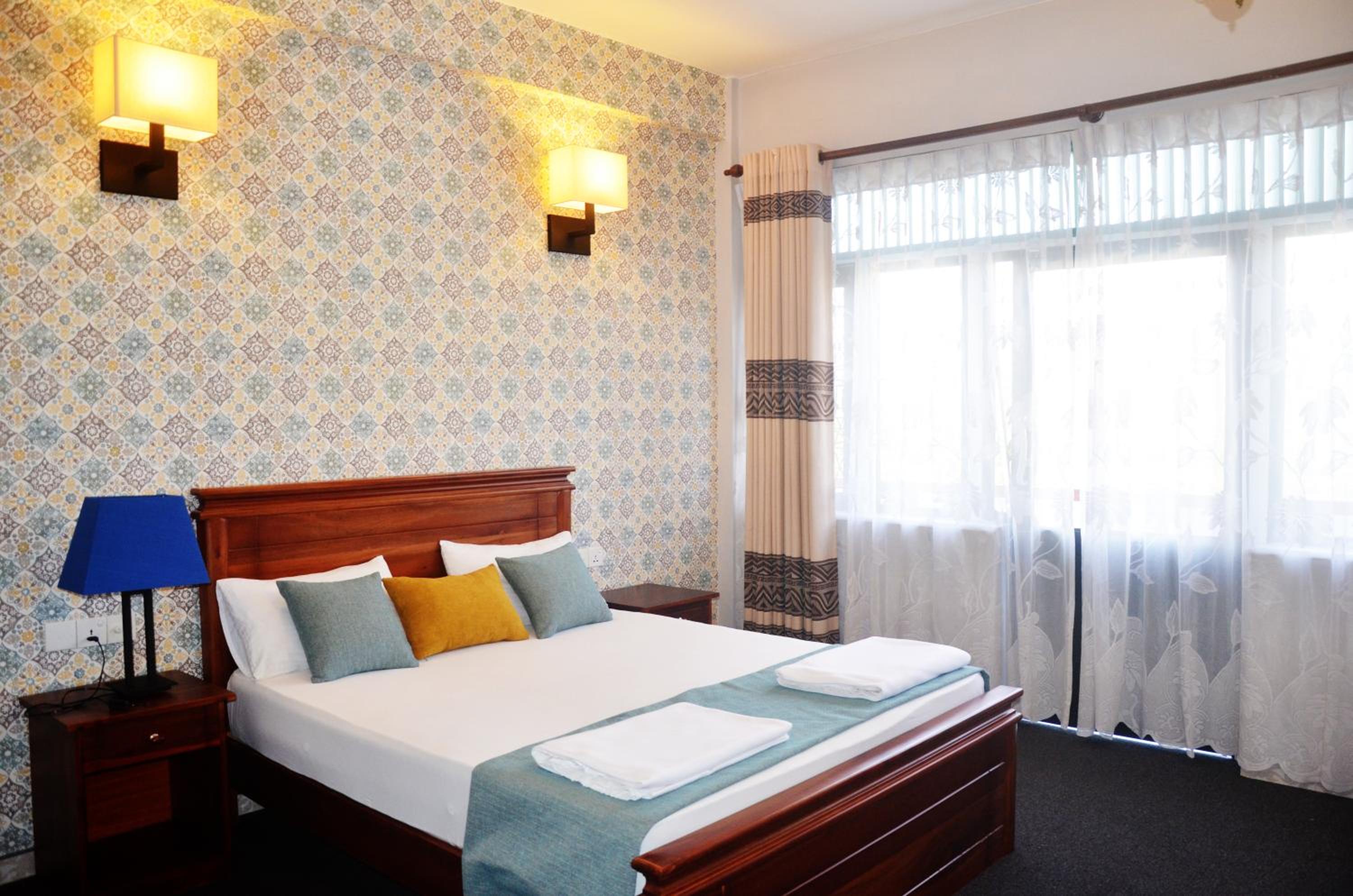 Standard Doppelzimmer mit Bergblick