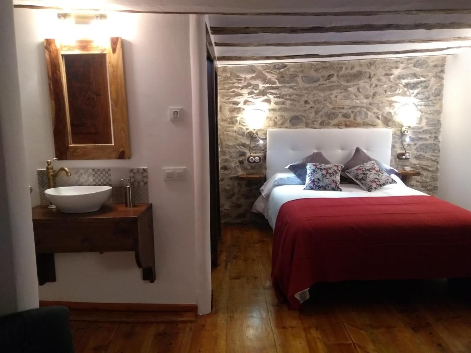 Casa de cinco habitaciones