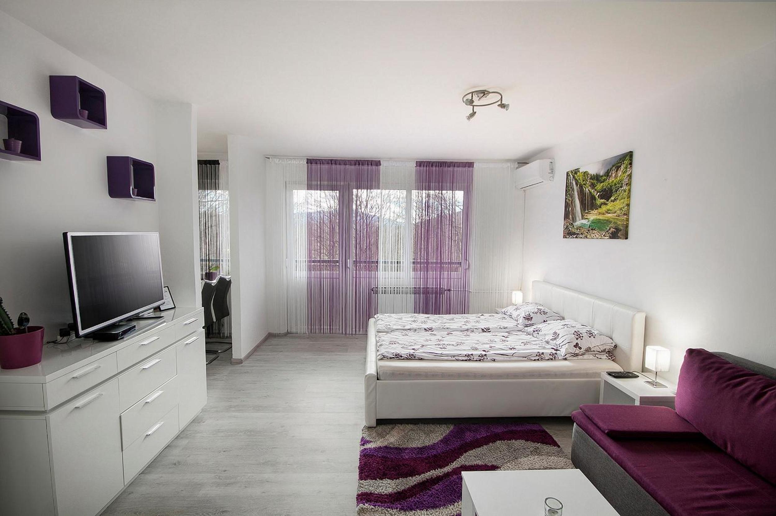 Studio Apartment - Photo 5