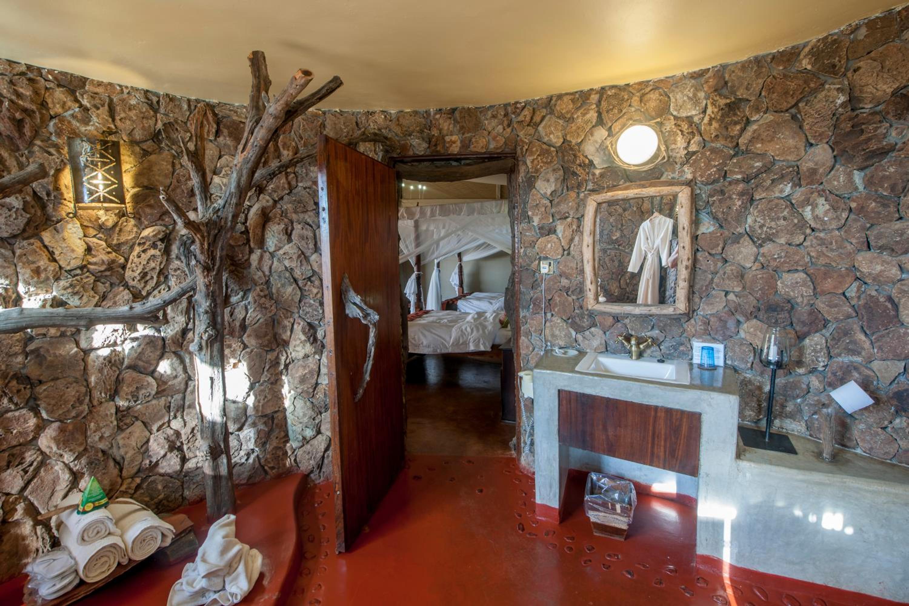 Chalet (2 Adults) - Photo 3