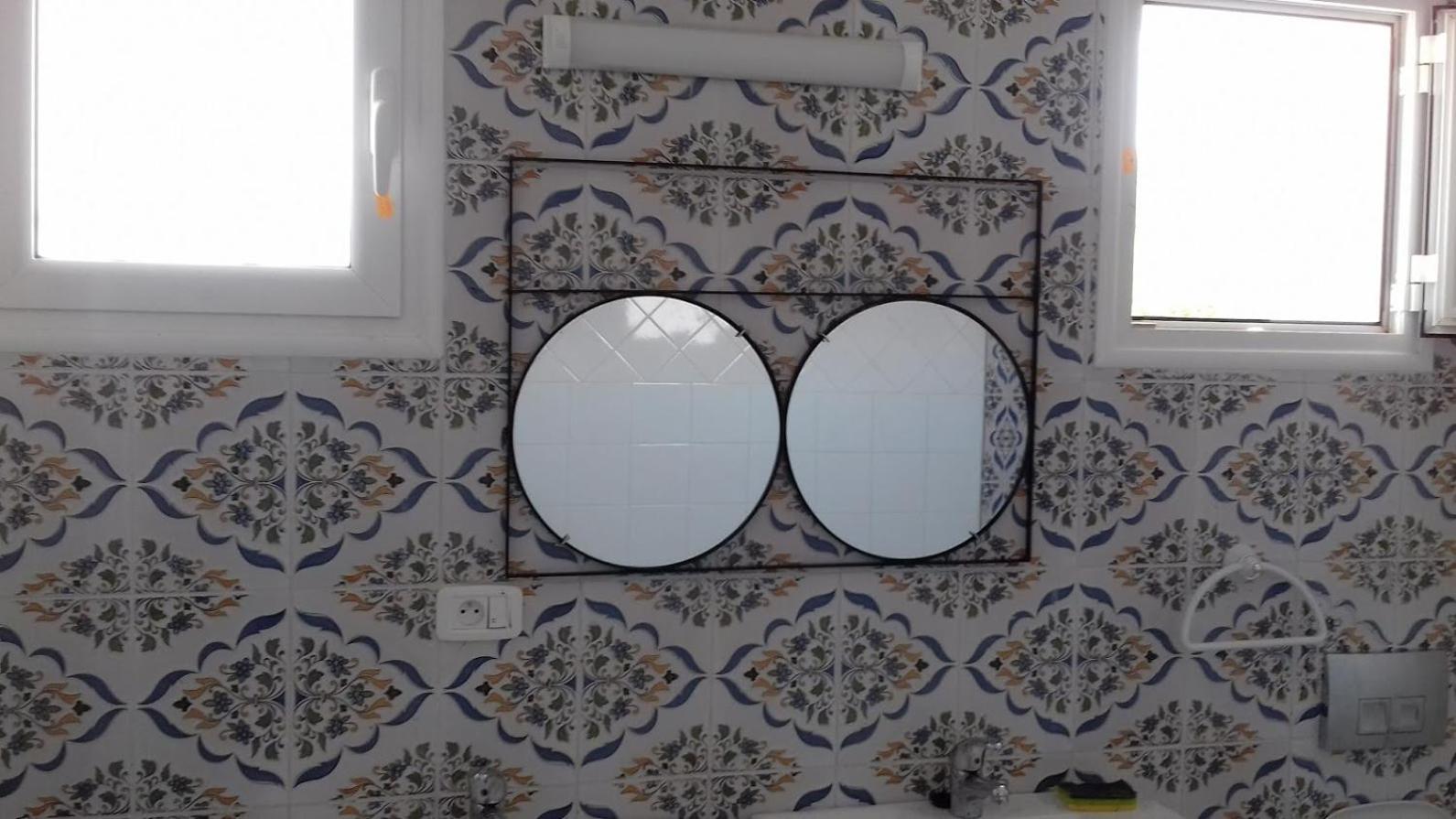 Deluxe Double Room with Shower photo 2