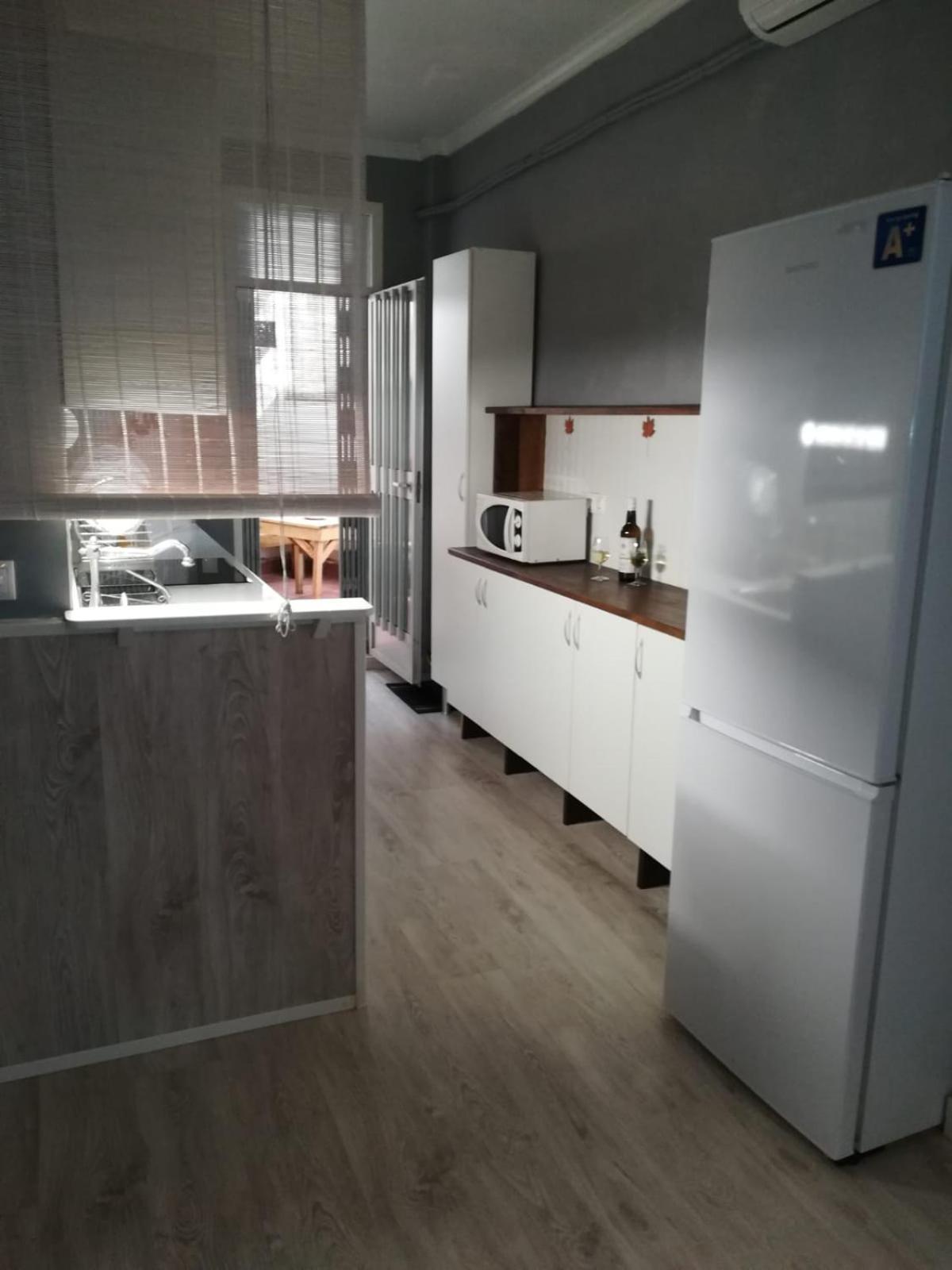 One-Bedroom Apartment - Photo 9