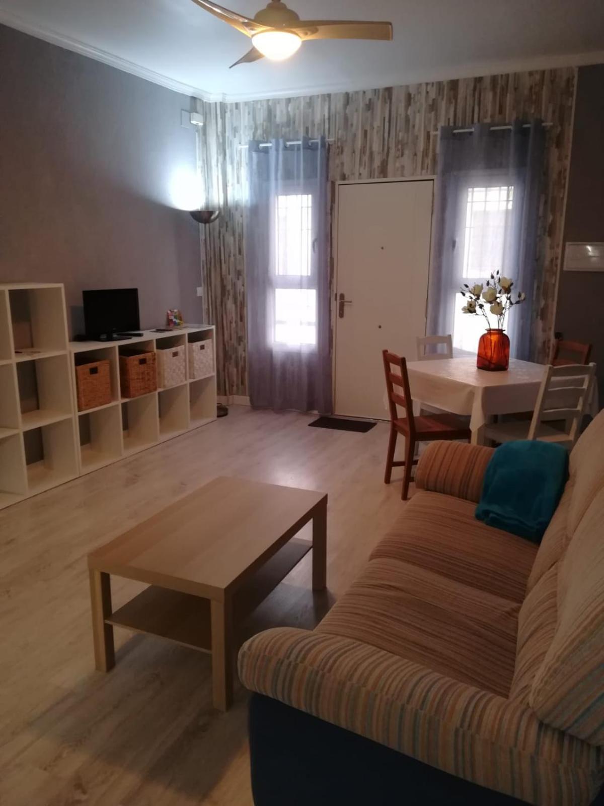 One-Bedroom Apartment - Photo 6