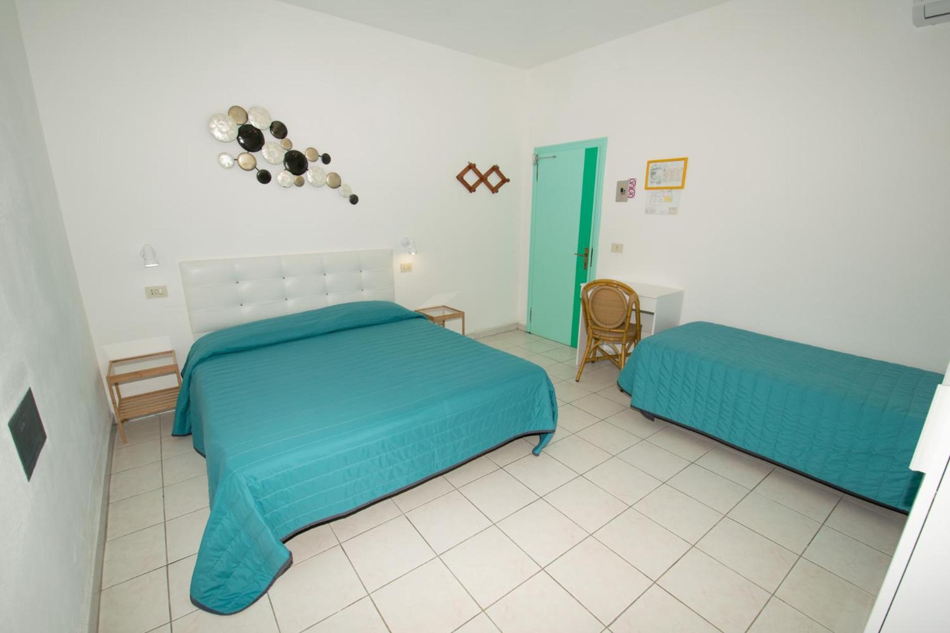 Comfort Triple Room photo 3