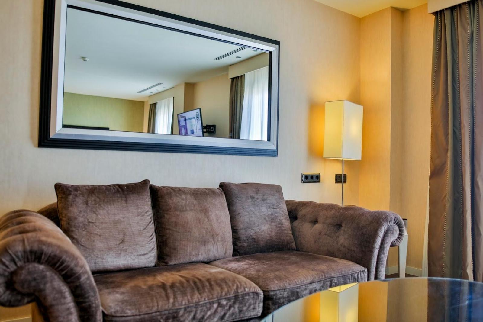 Suite Suite
