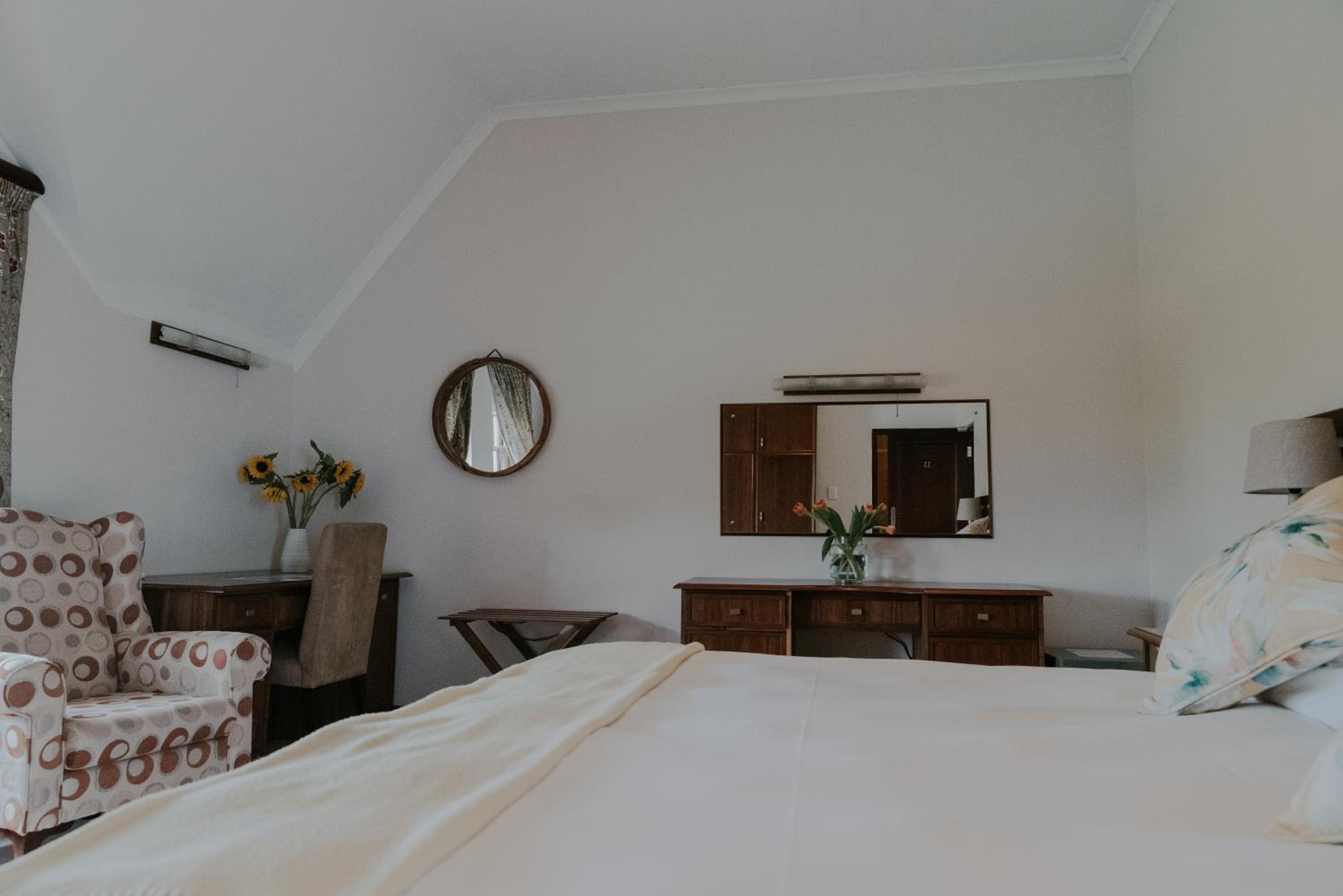 Standard Double Room - Photo 2