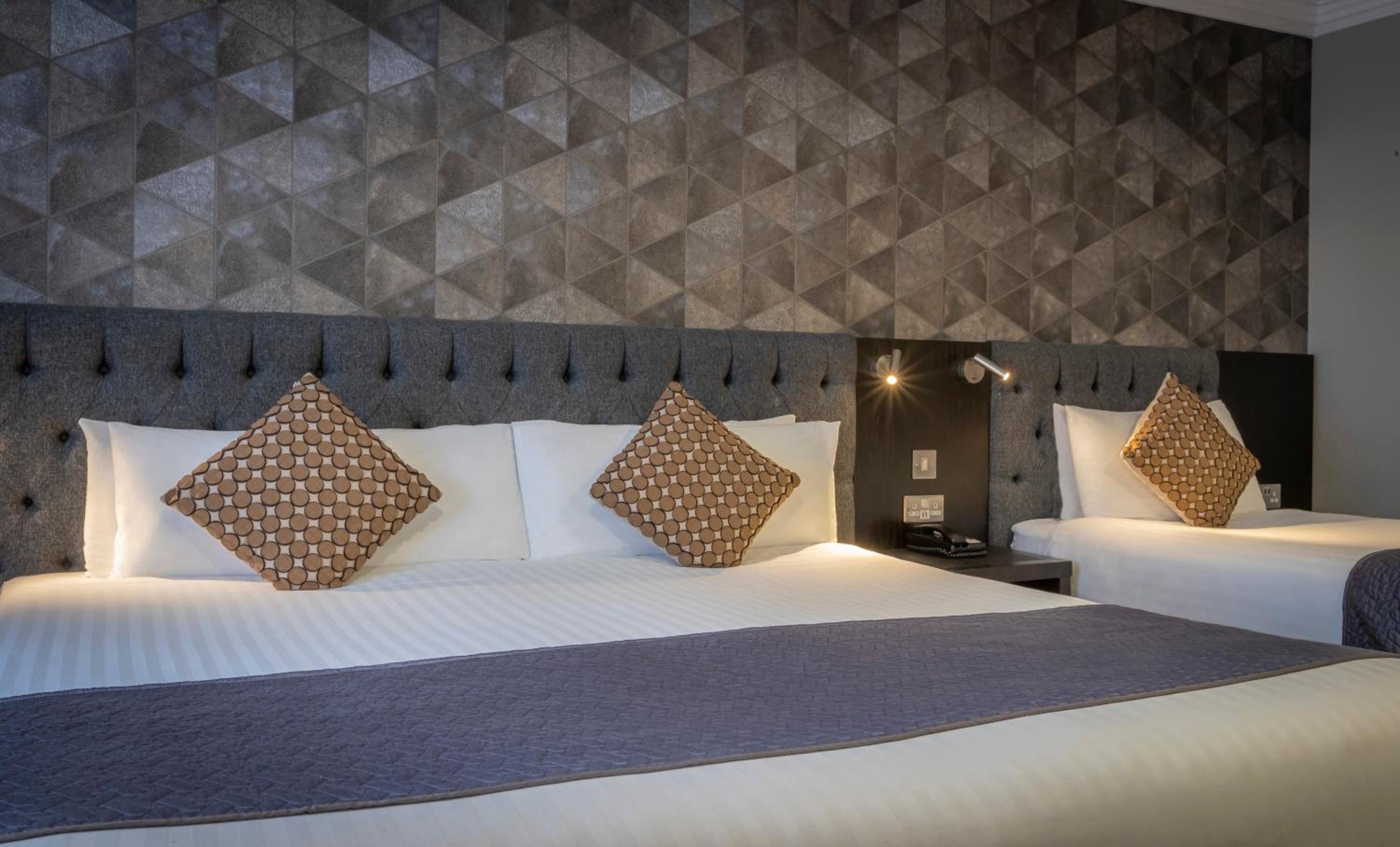 Triple Room - Photo 1