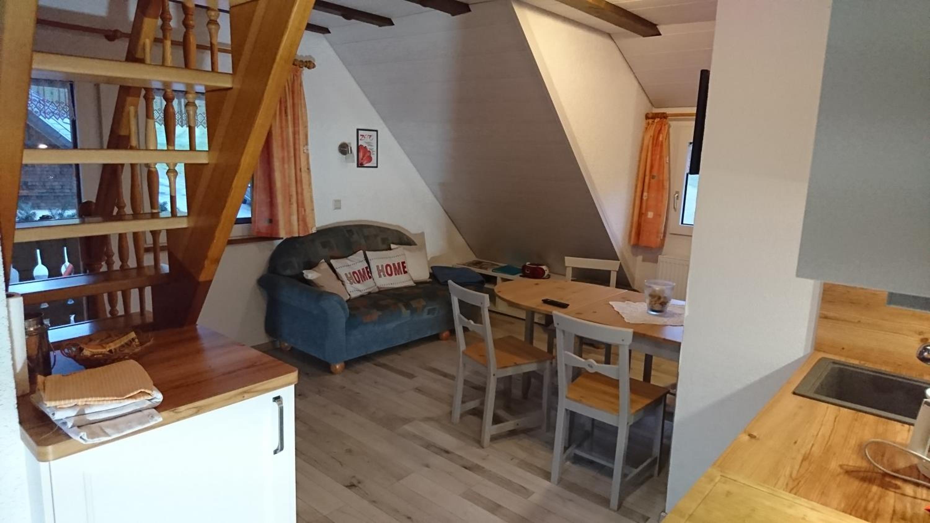 Two-Bedroom Deluxe Apartment with Balcony photo 3