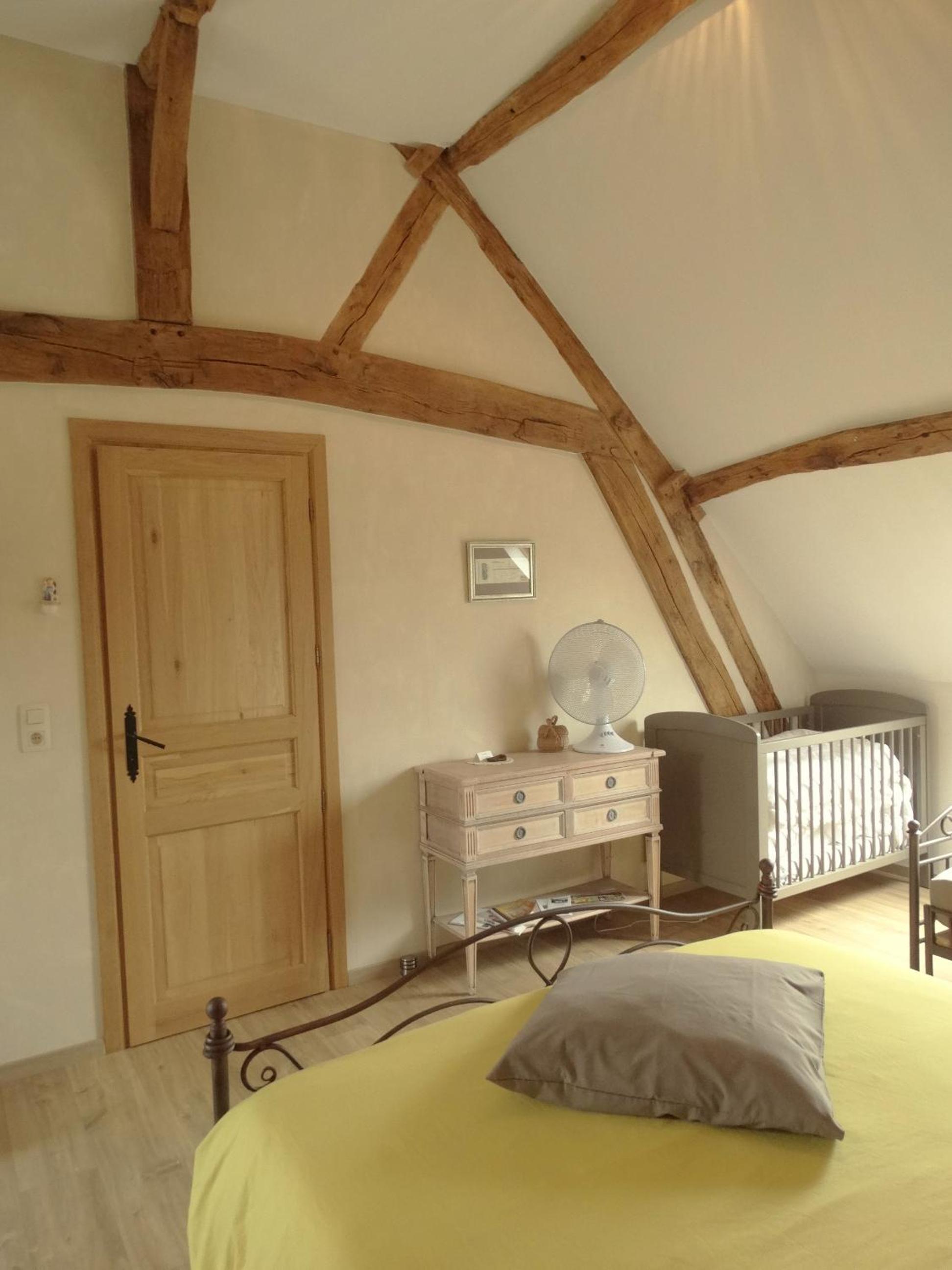 Triple Room with Private Bathroom photo 3