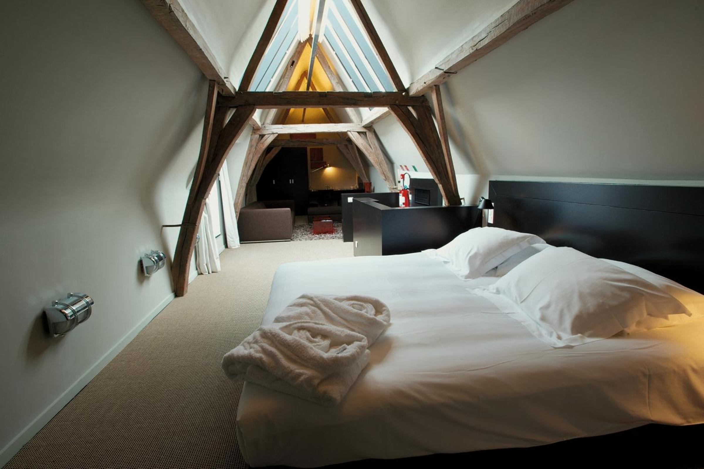 Deluxe Suite photo 1