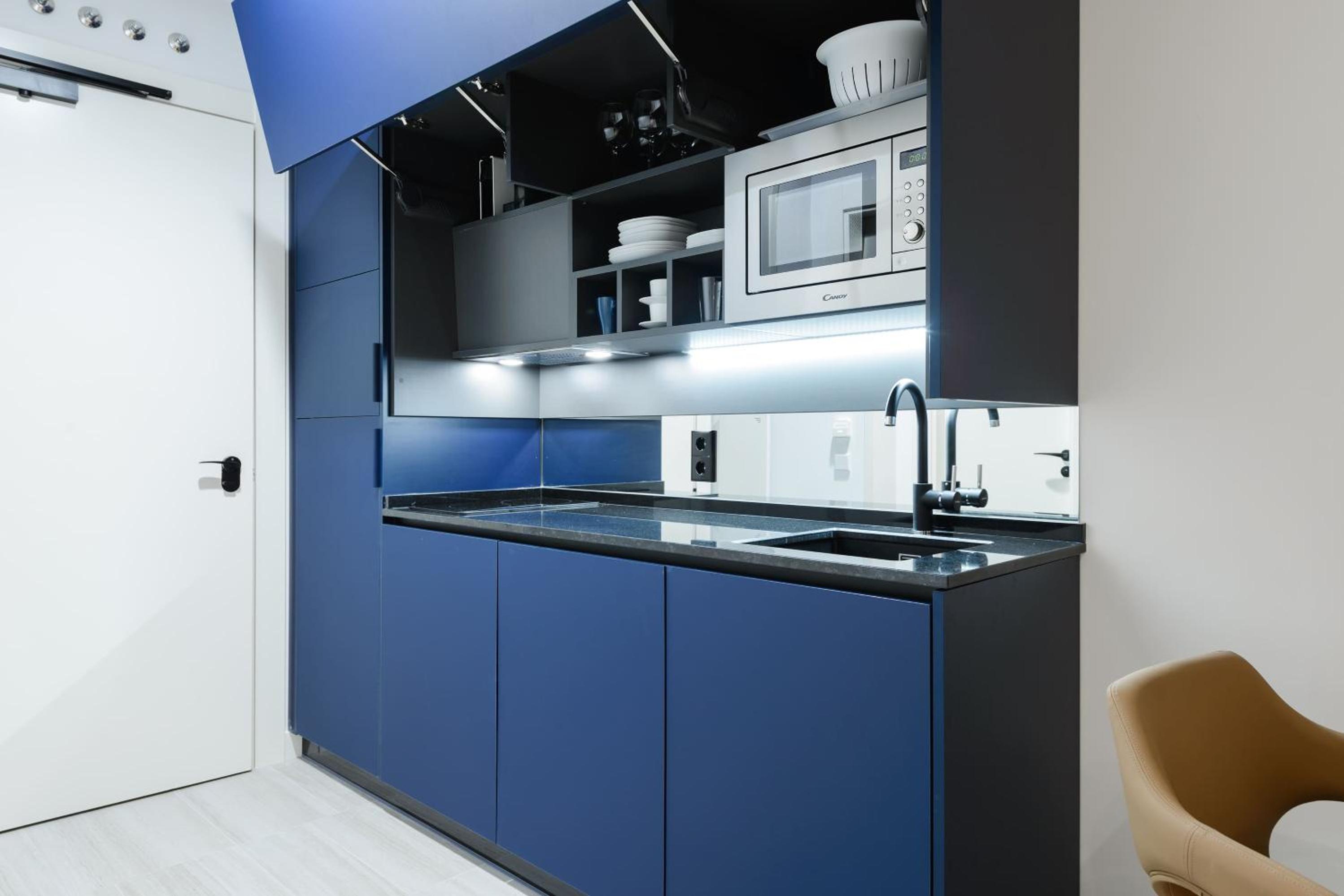 One-Bedroom Apartment - Photo 8