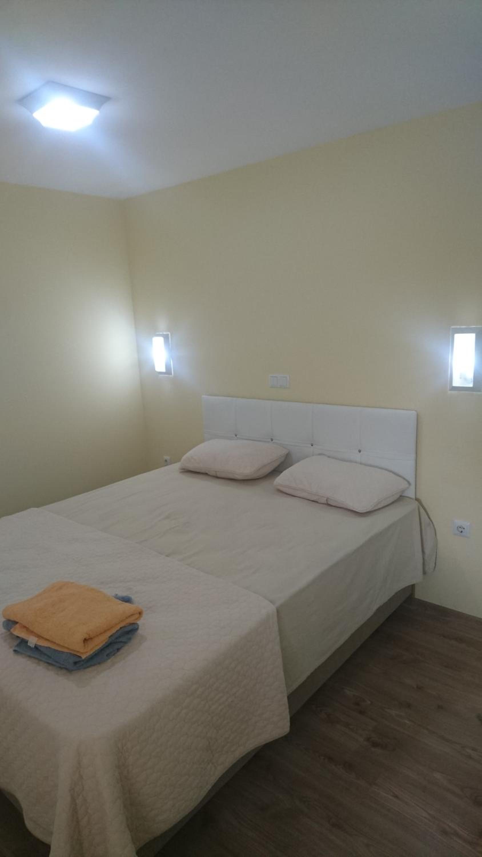 Double Room with Balcony (2 Adults + 1 Child) photo 1