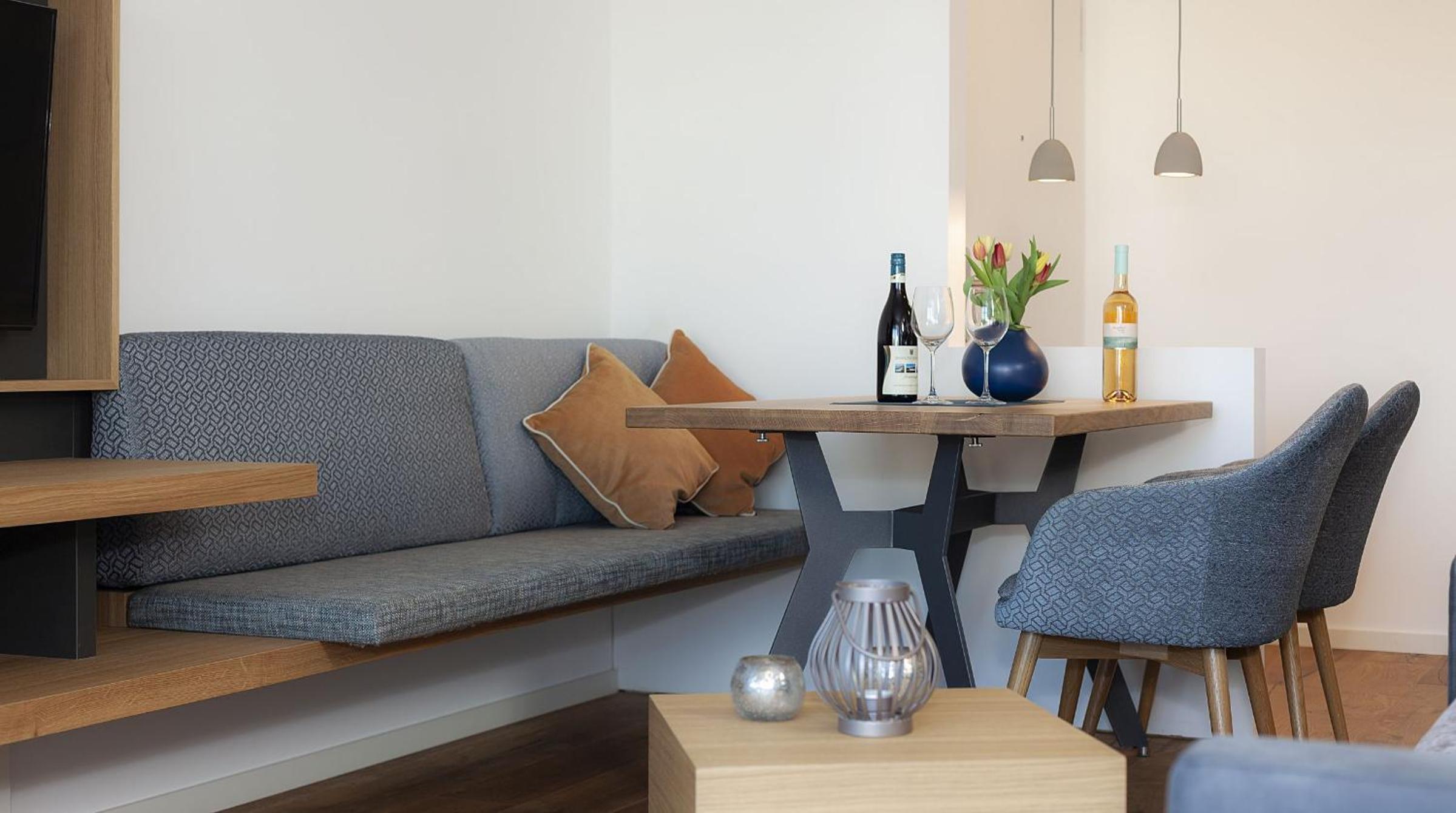 Superior One-Bedroom Apartment with Balcony photo 2