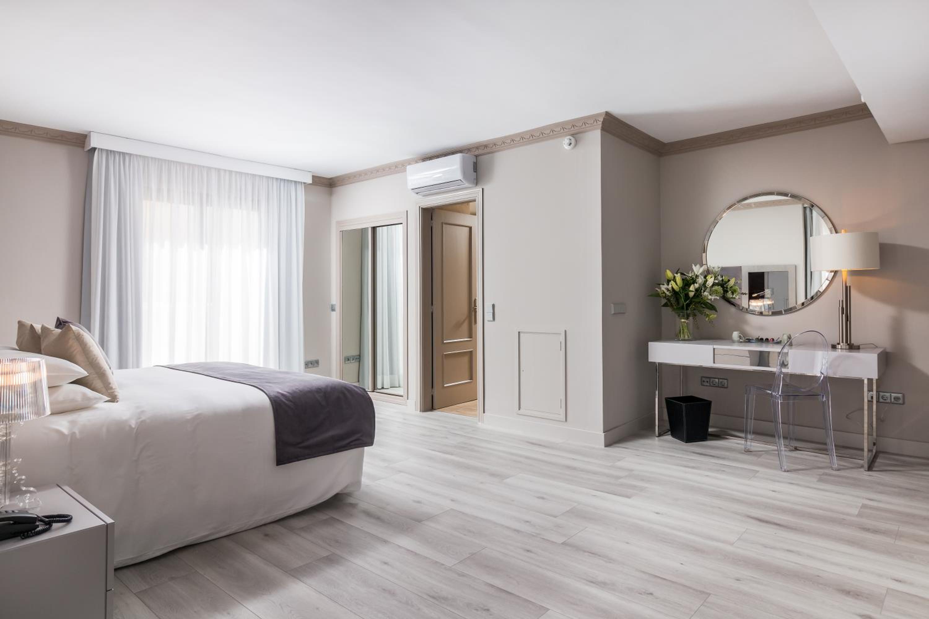 Suite with Sea View - Photo 1