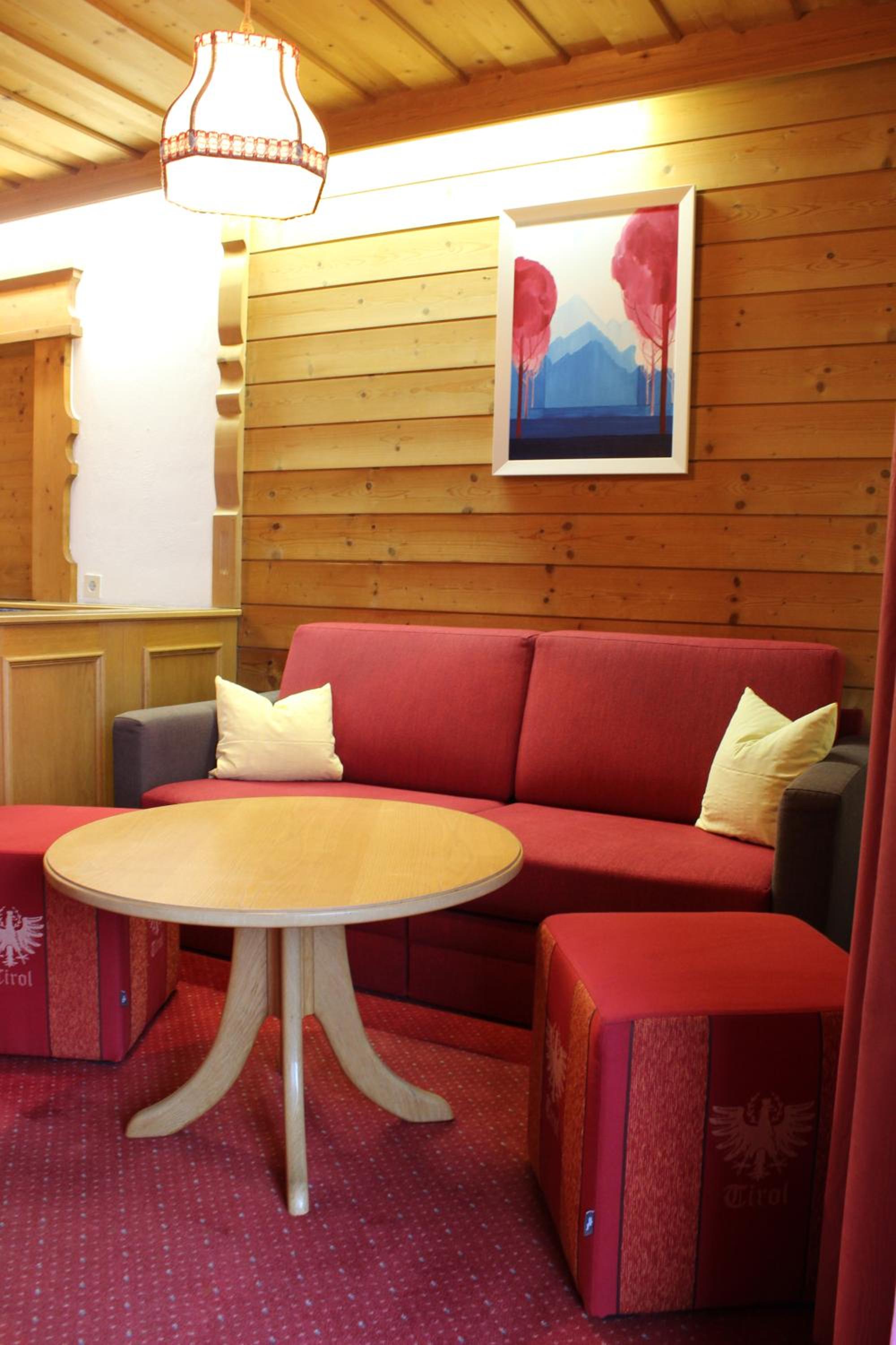 Two-Bedroom Apartment - house 2 - Photo 5
