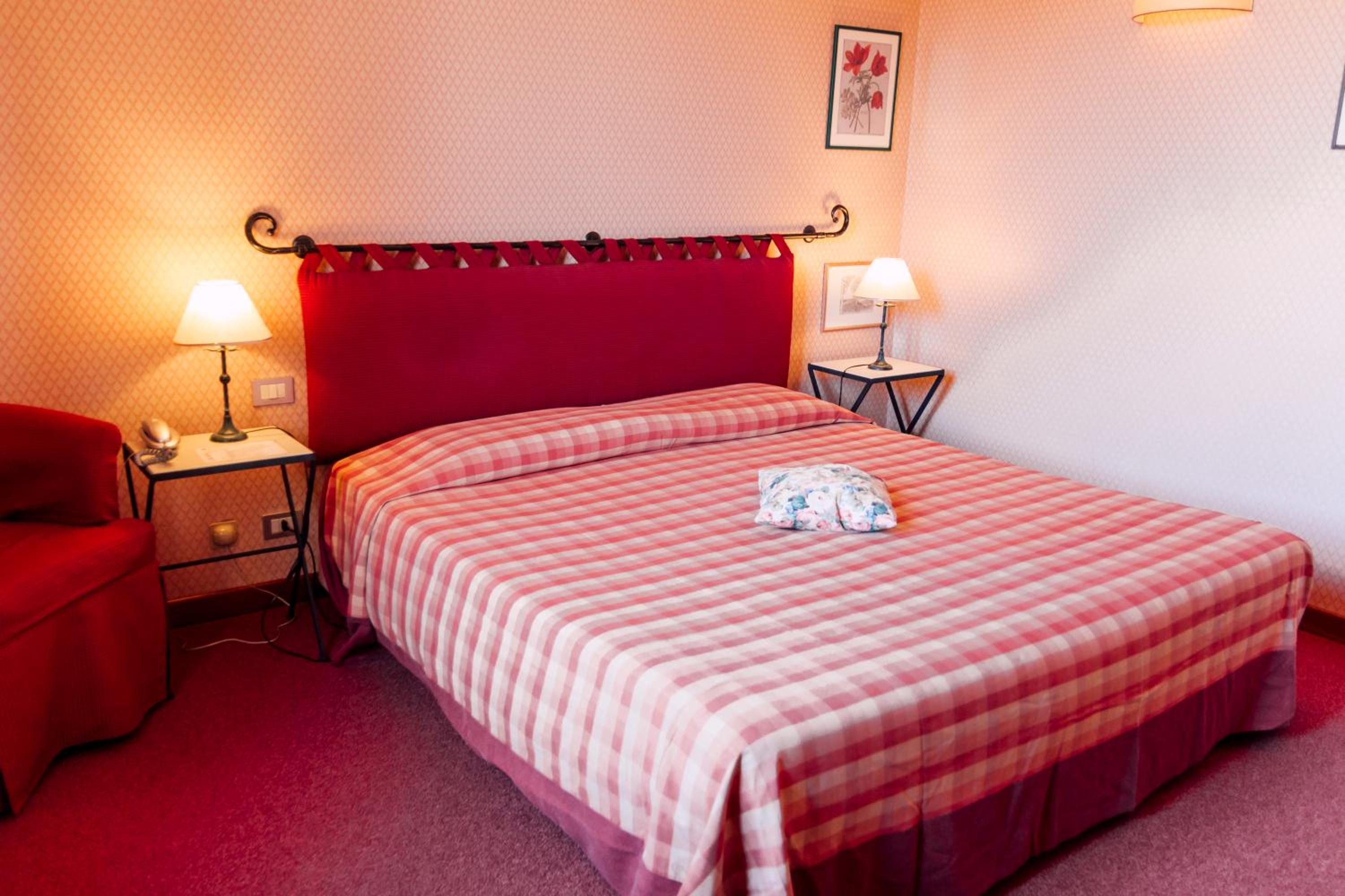 Superior Triple Room - Photo 4