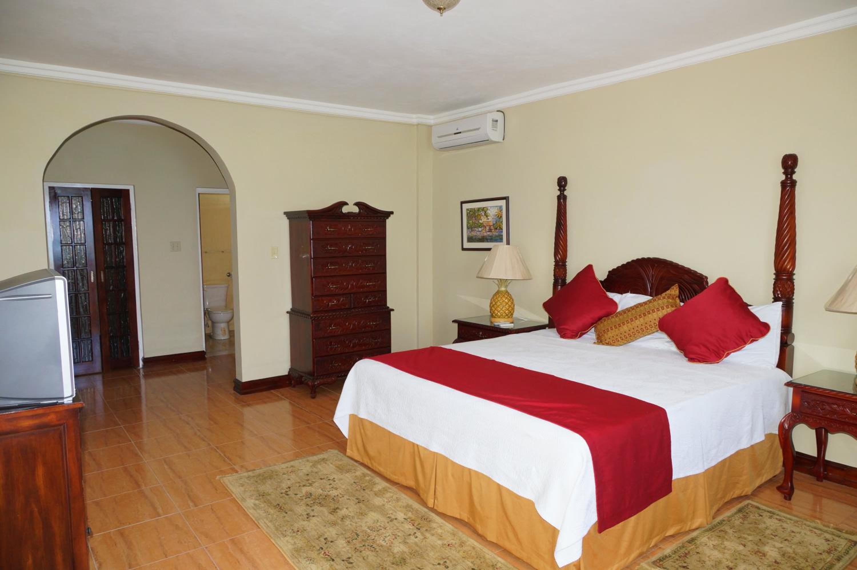 One Bedroom Suite photo 2