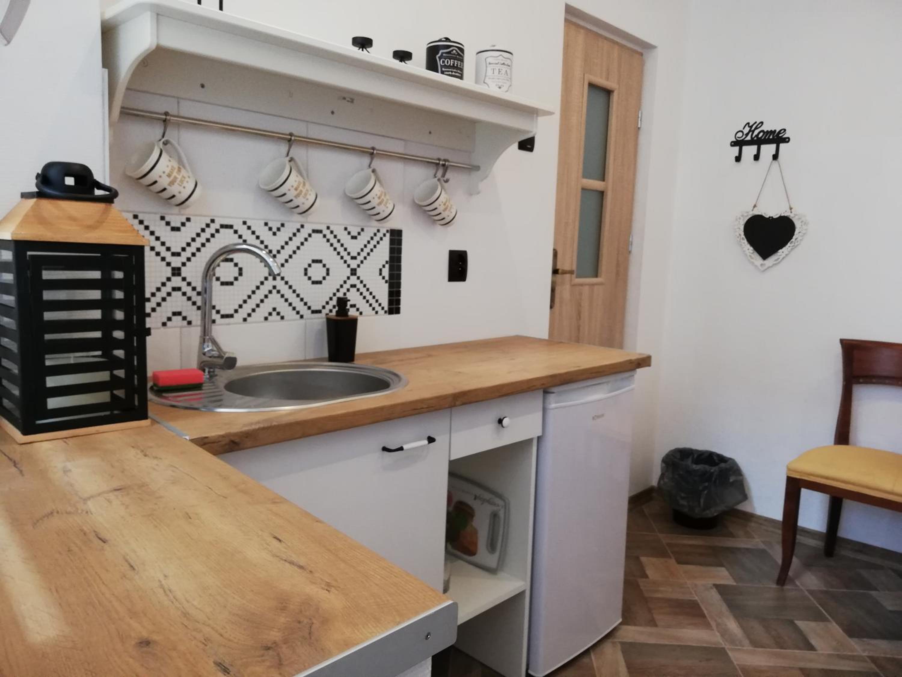 Apartment - Photo 8