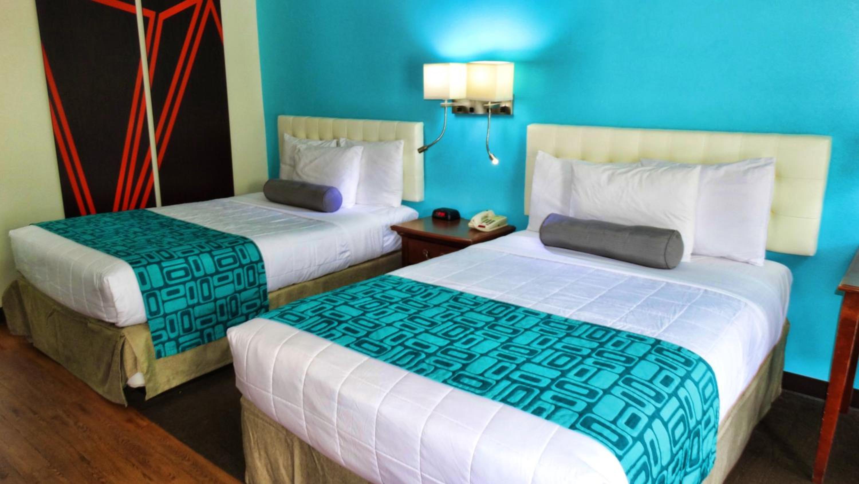 Double Room with Two Double Beds - Non-Smoking - Photo 1