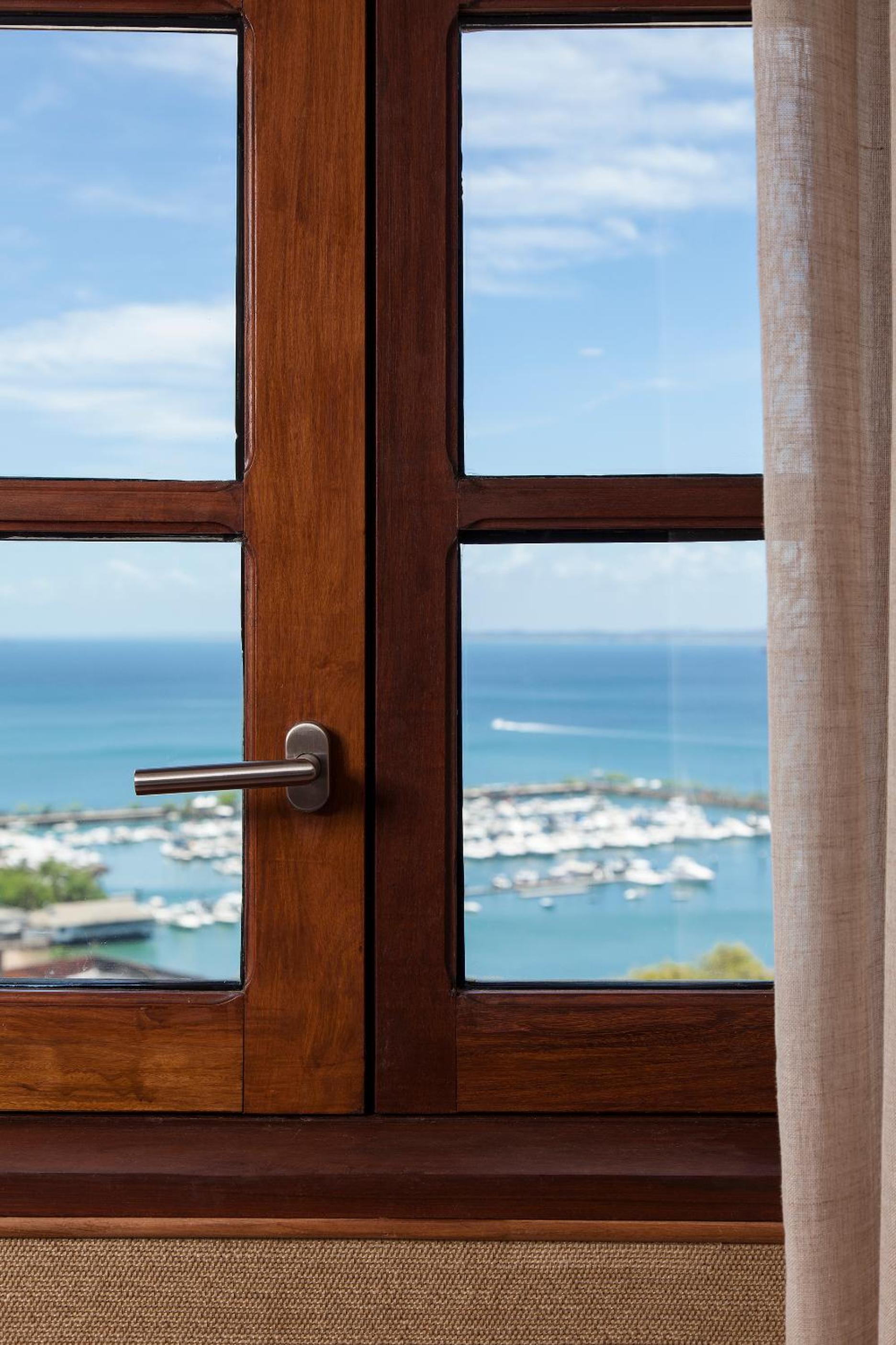 Junior Suite with Sea View - Photo 6