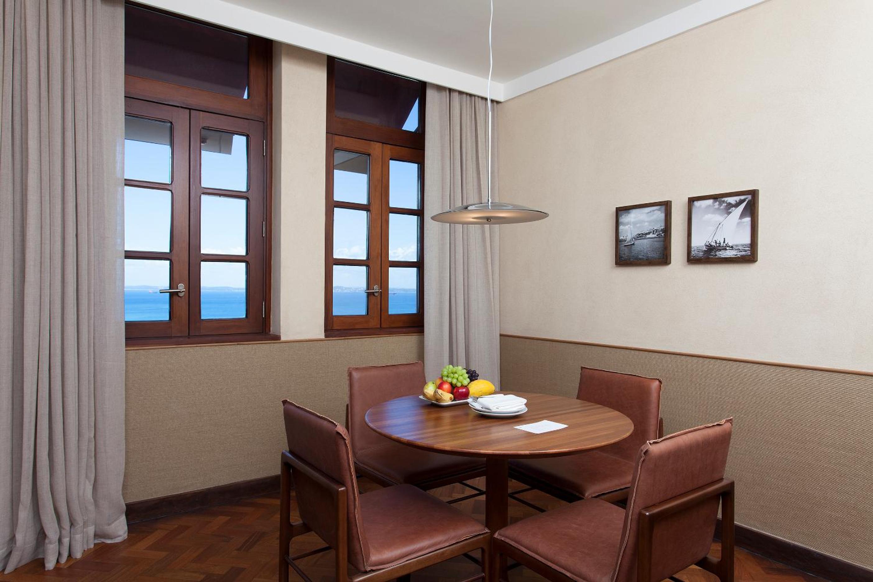 Suite with Sea View - Photo 6