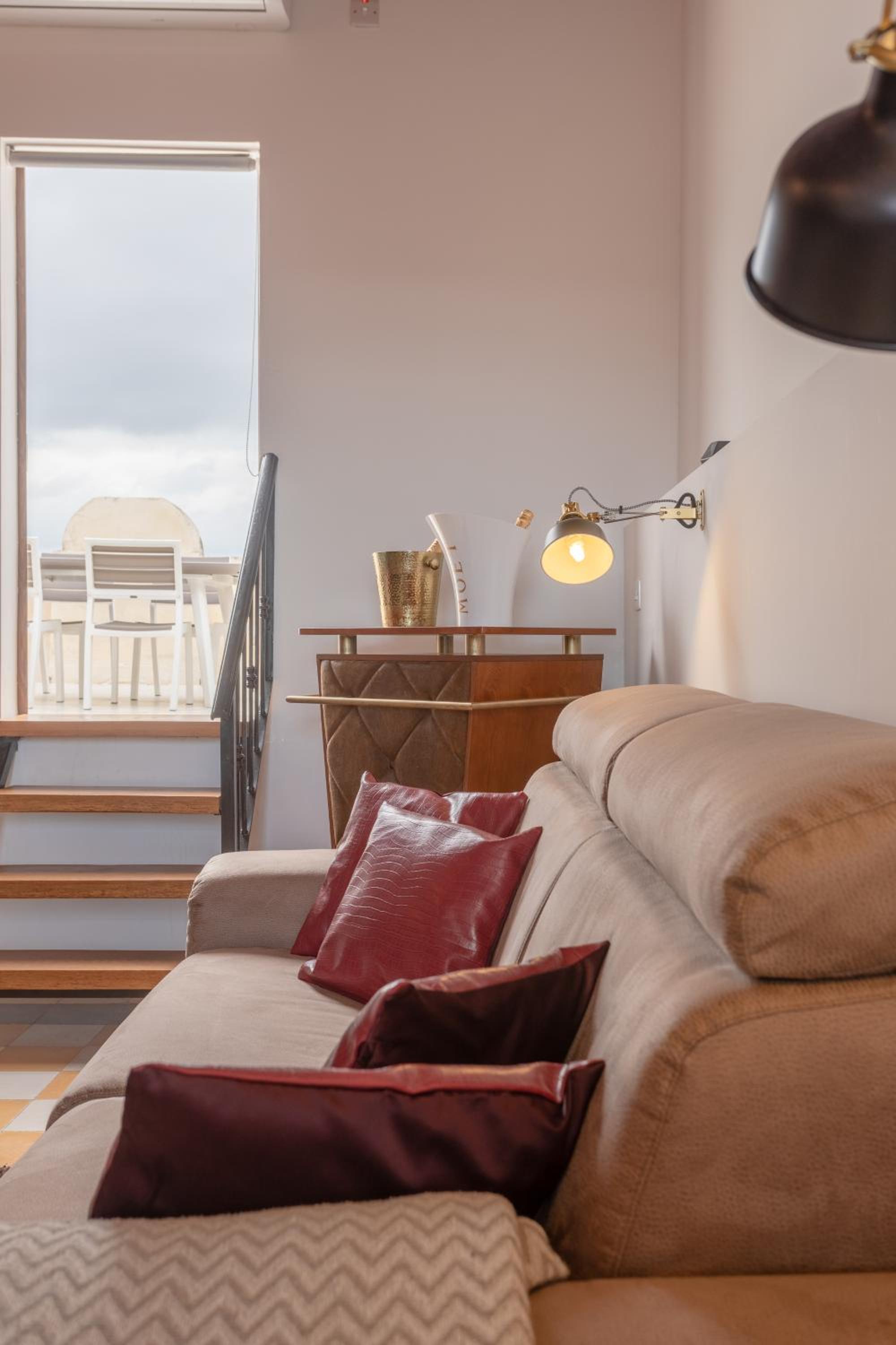 Suite with Terrace - Photo 21