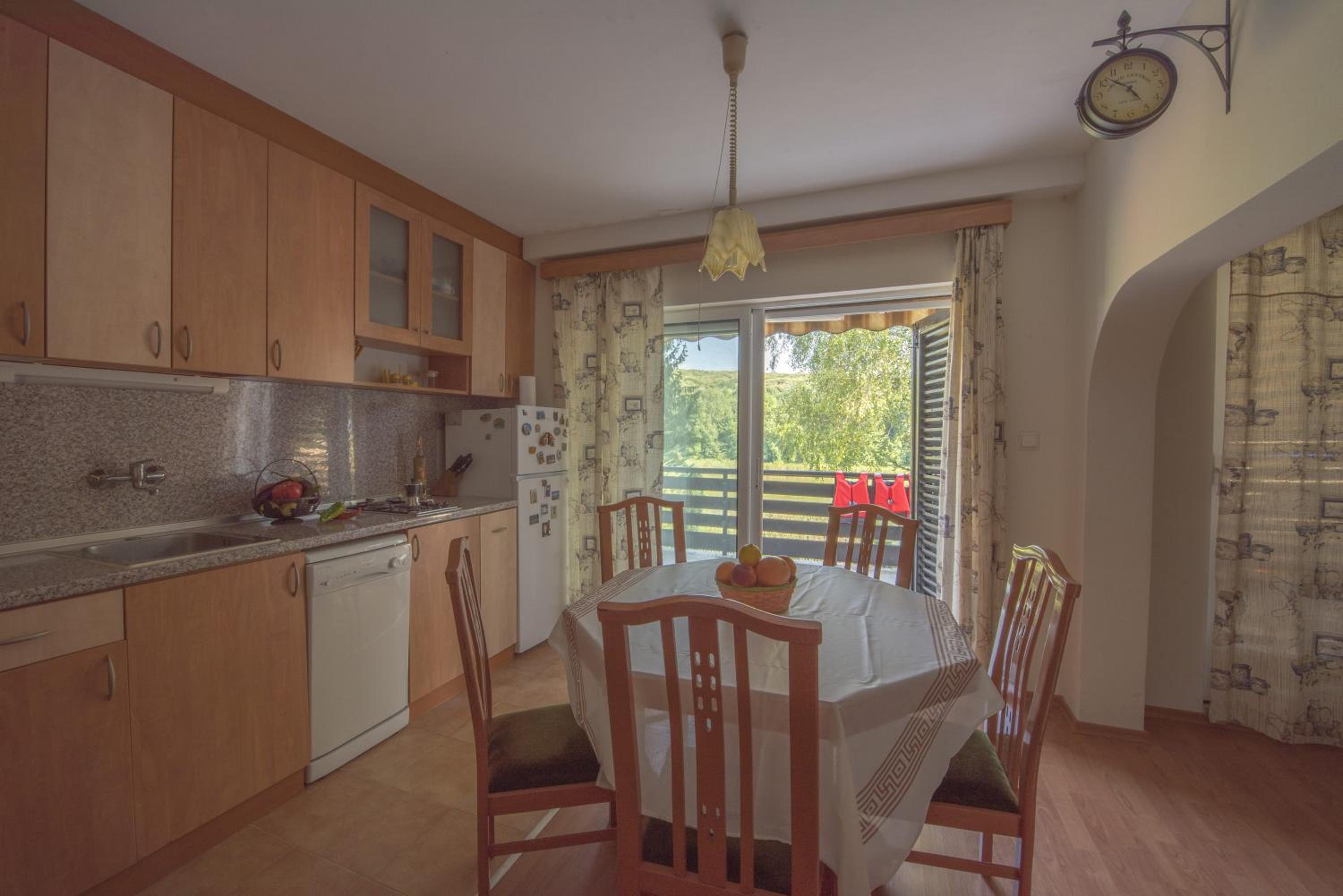 Two-Bedroom House photo 3