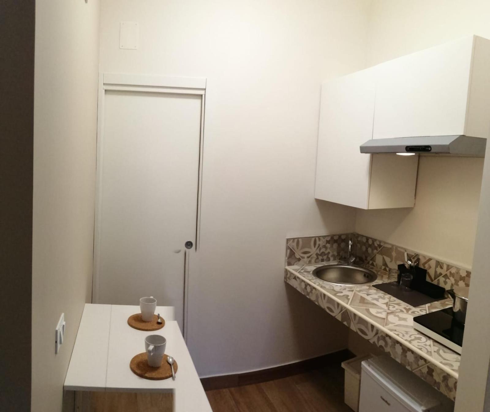 Family Room with Private Bathroom photo 3