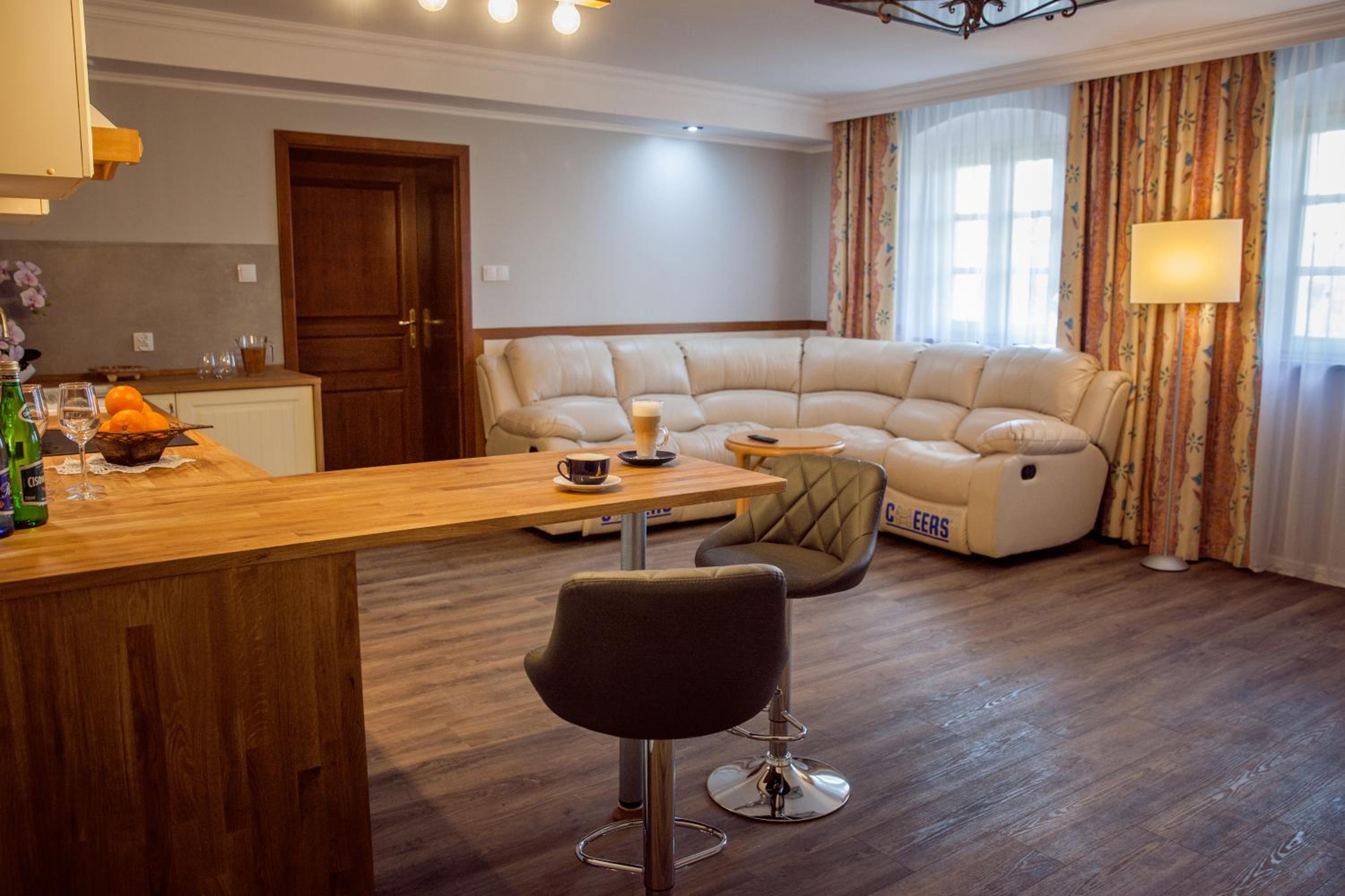 Two-Bedroom Suite photo 2