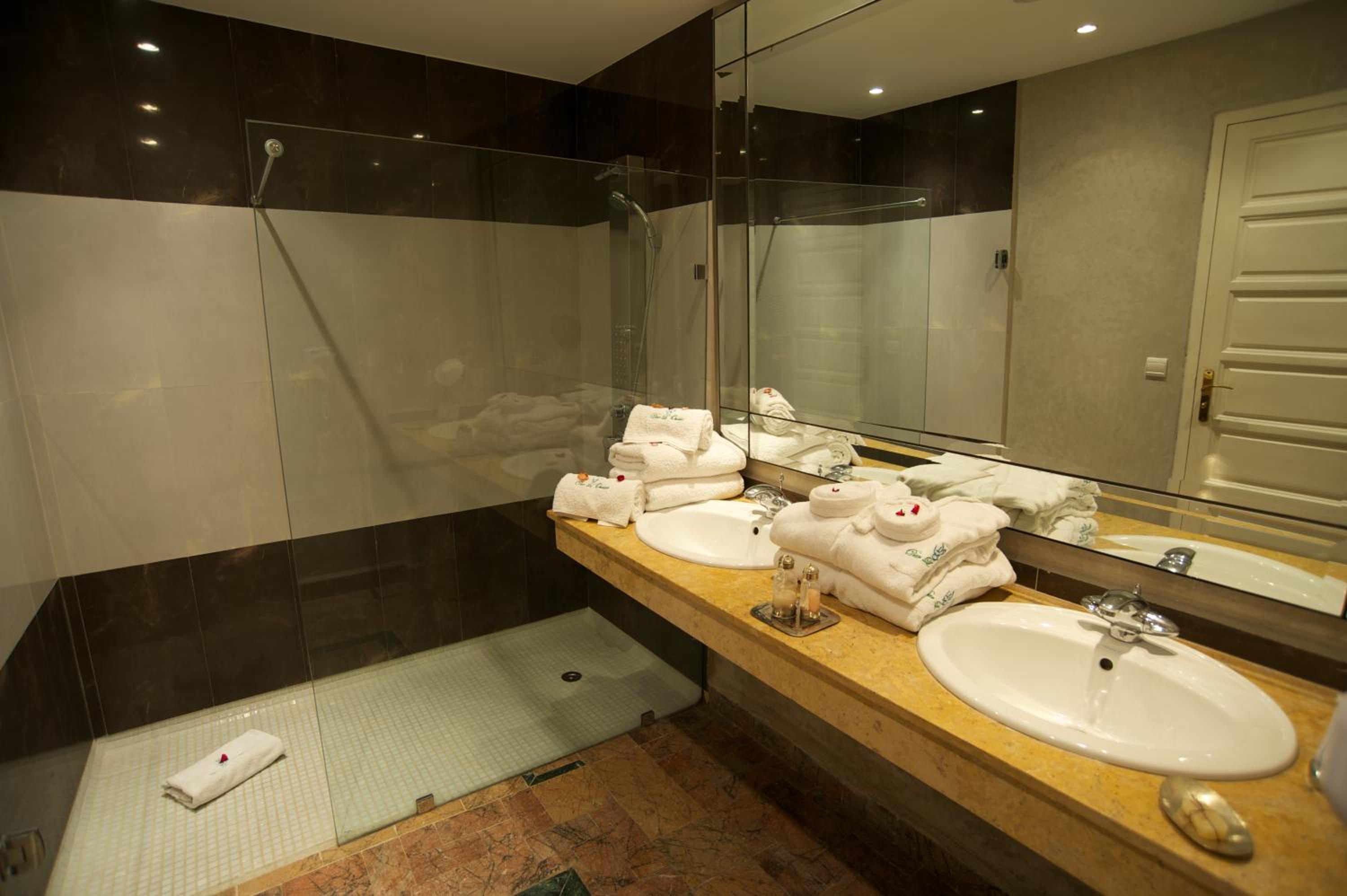Junior Suite - Photo 7