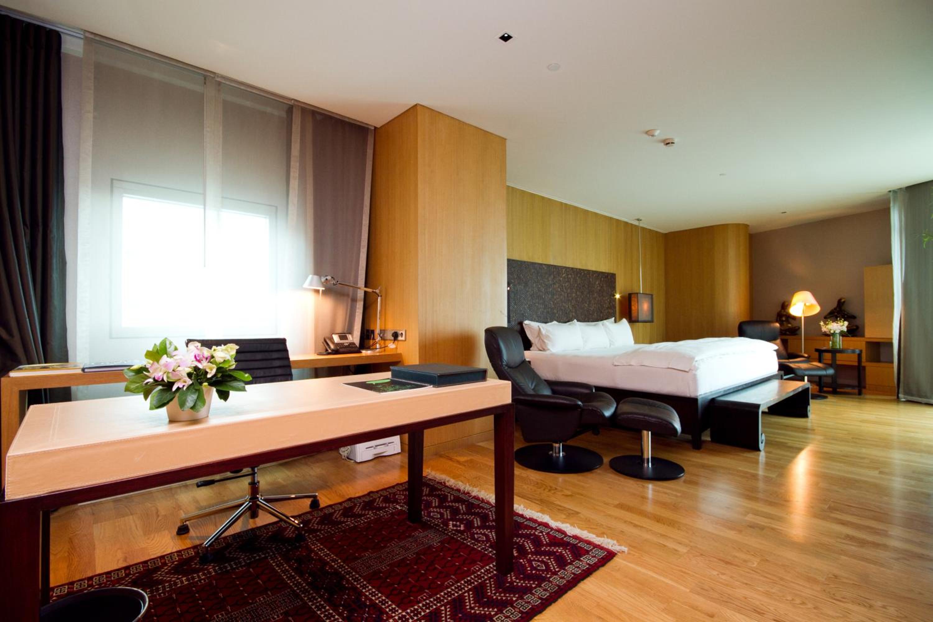 Deluxe Junior Suite photo 1