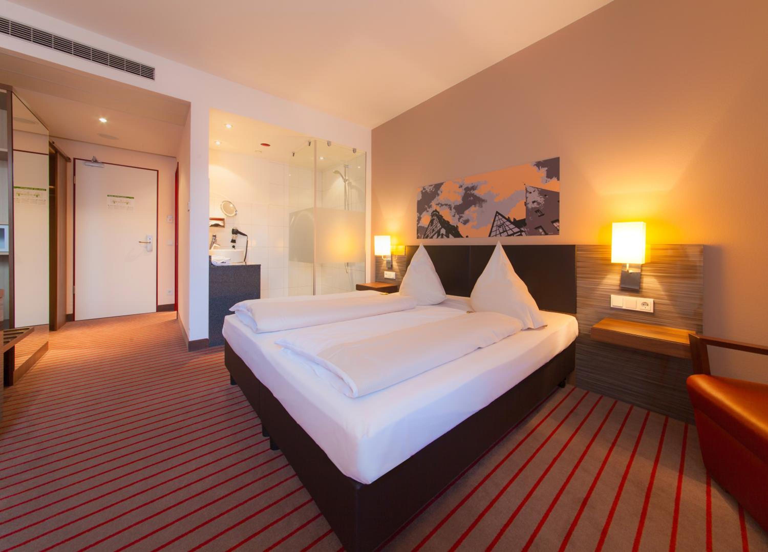 Triple Room - Photo 7