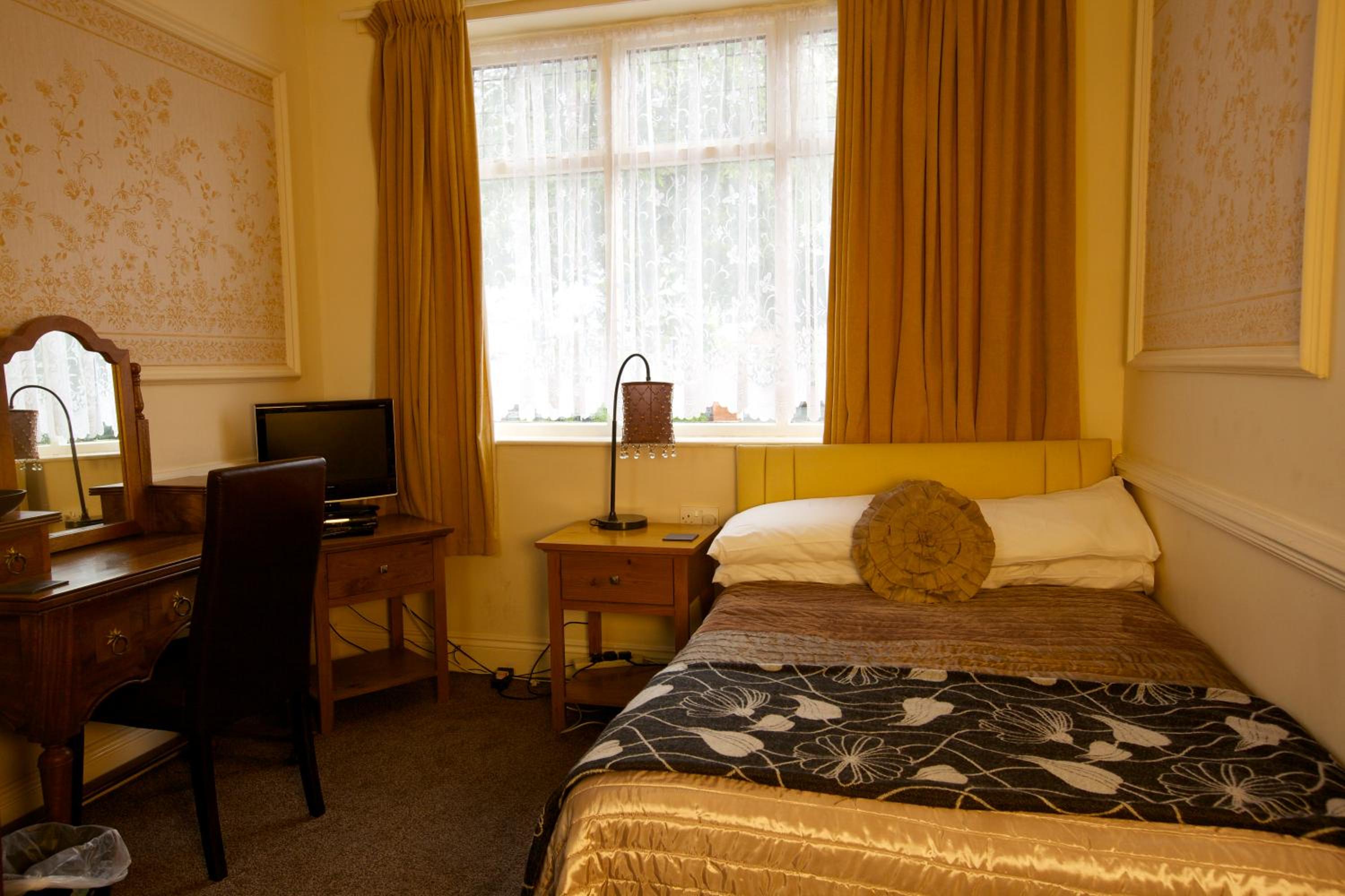 Single Room photo 3